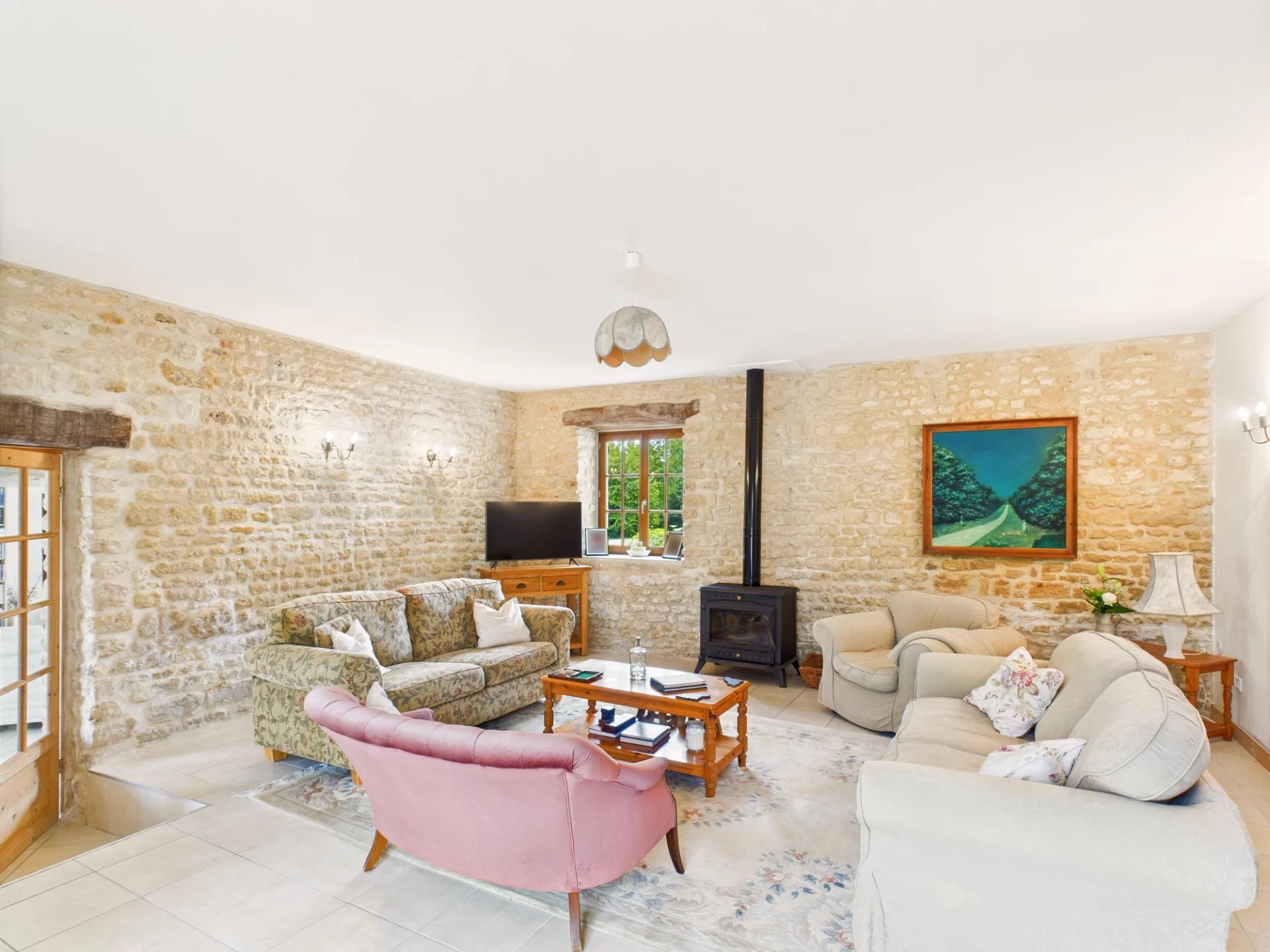 Elegant period property, Poitou-Charentes – France – BVI81994