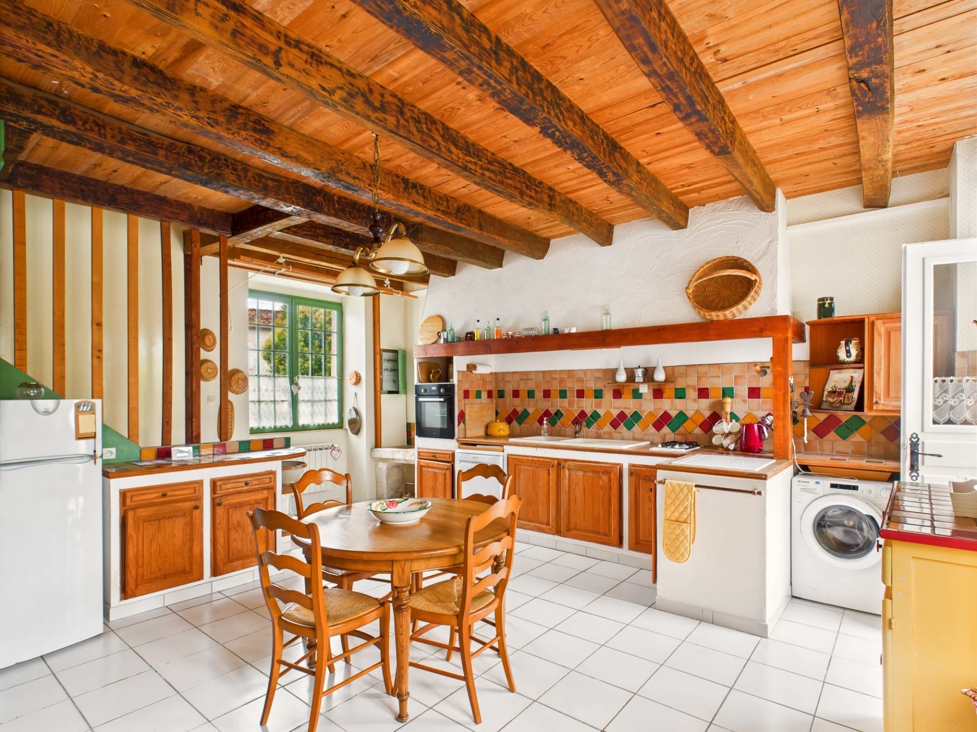 Elegant period property, Poitou-Charentes – France – BVI81994