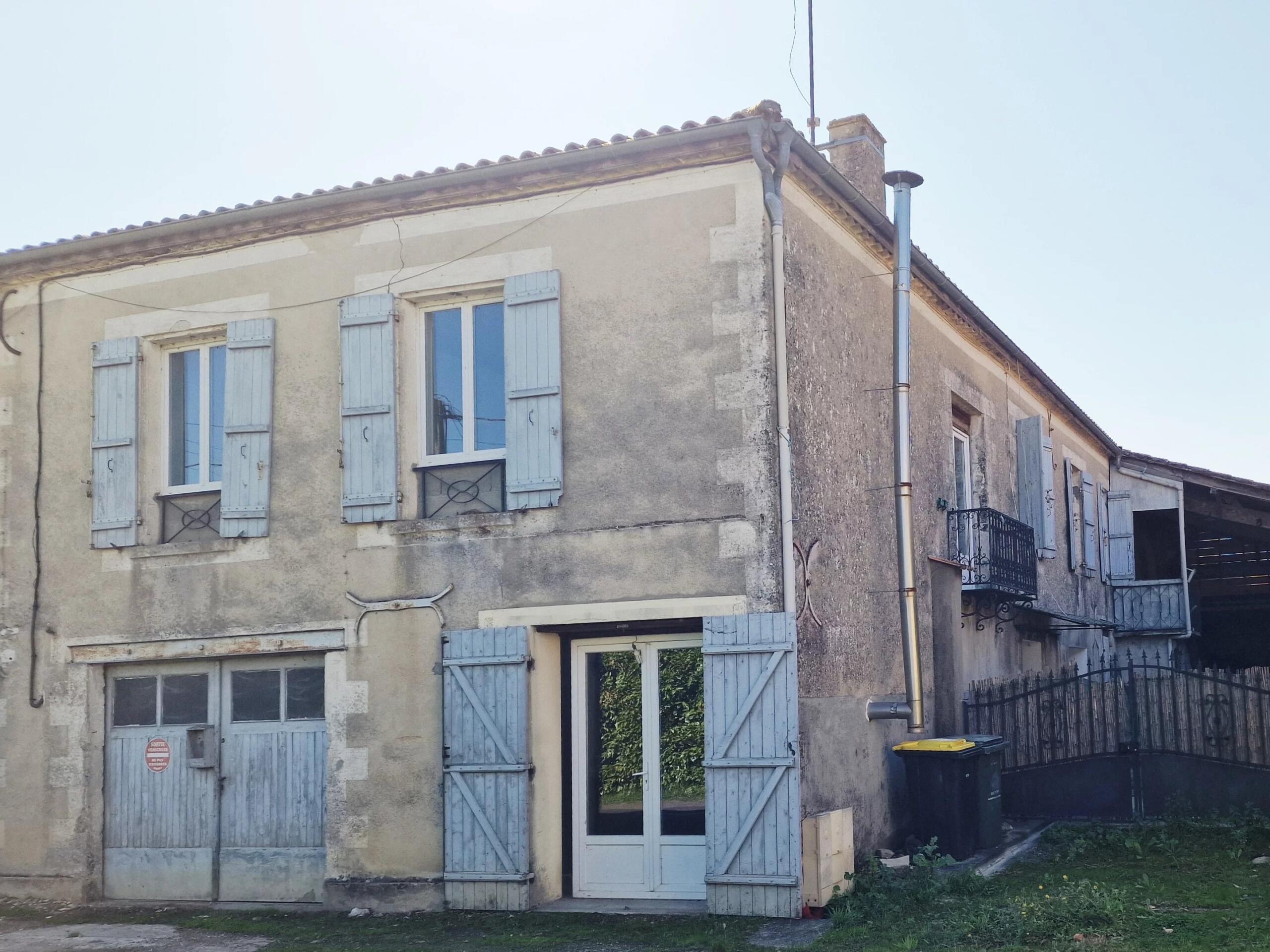 Spacious Property with Potential, Aquitaine – France – BVI82110