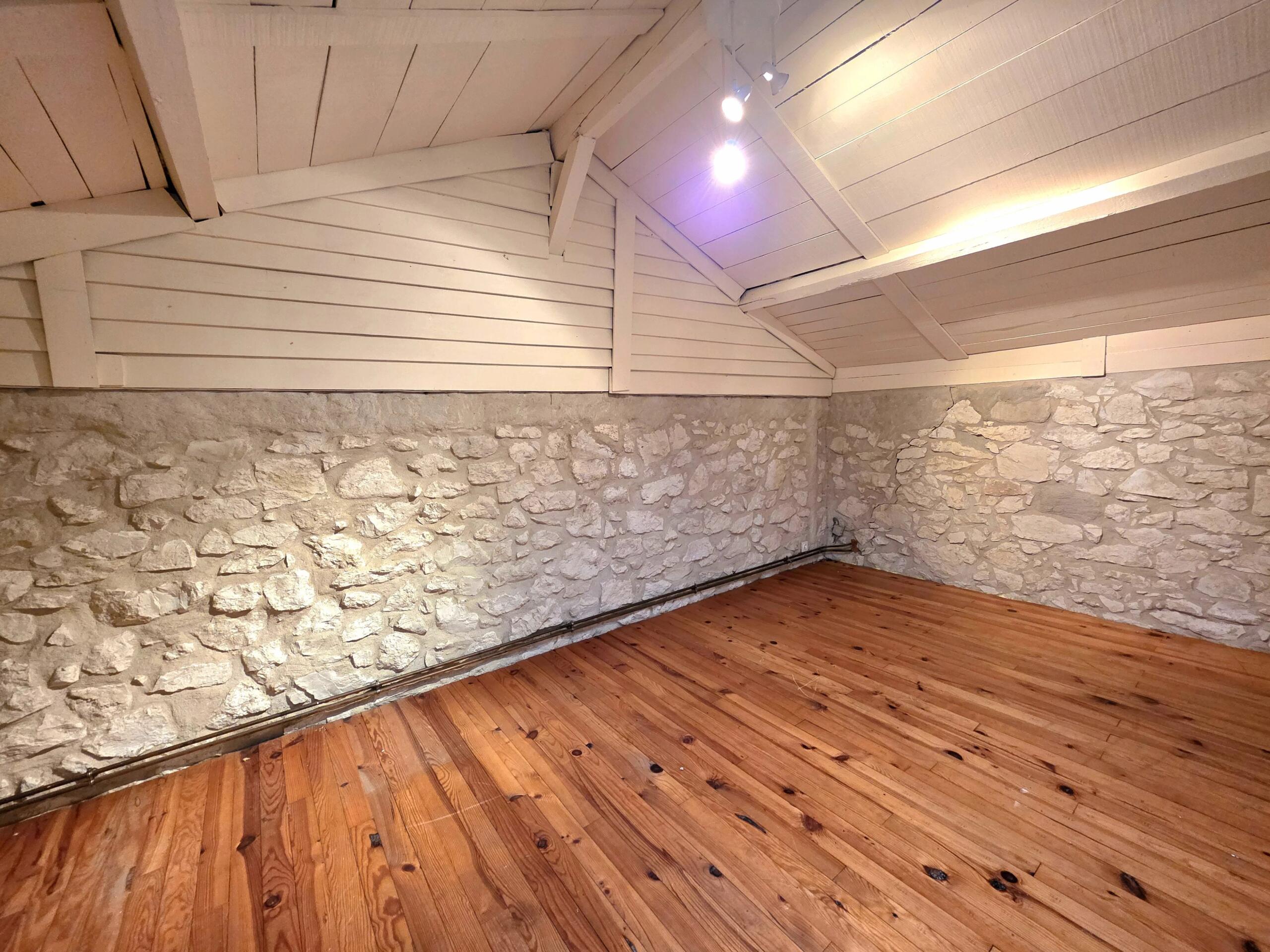 4 bed equestrian property with pool and countryside views, Aquitaine – France – BVI80543