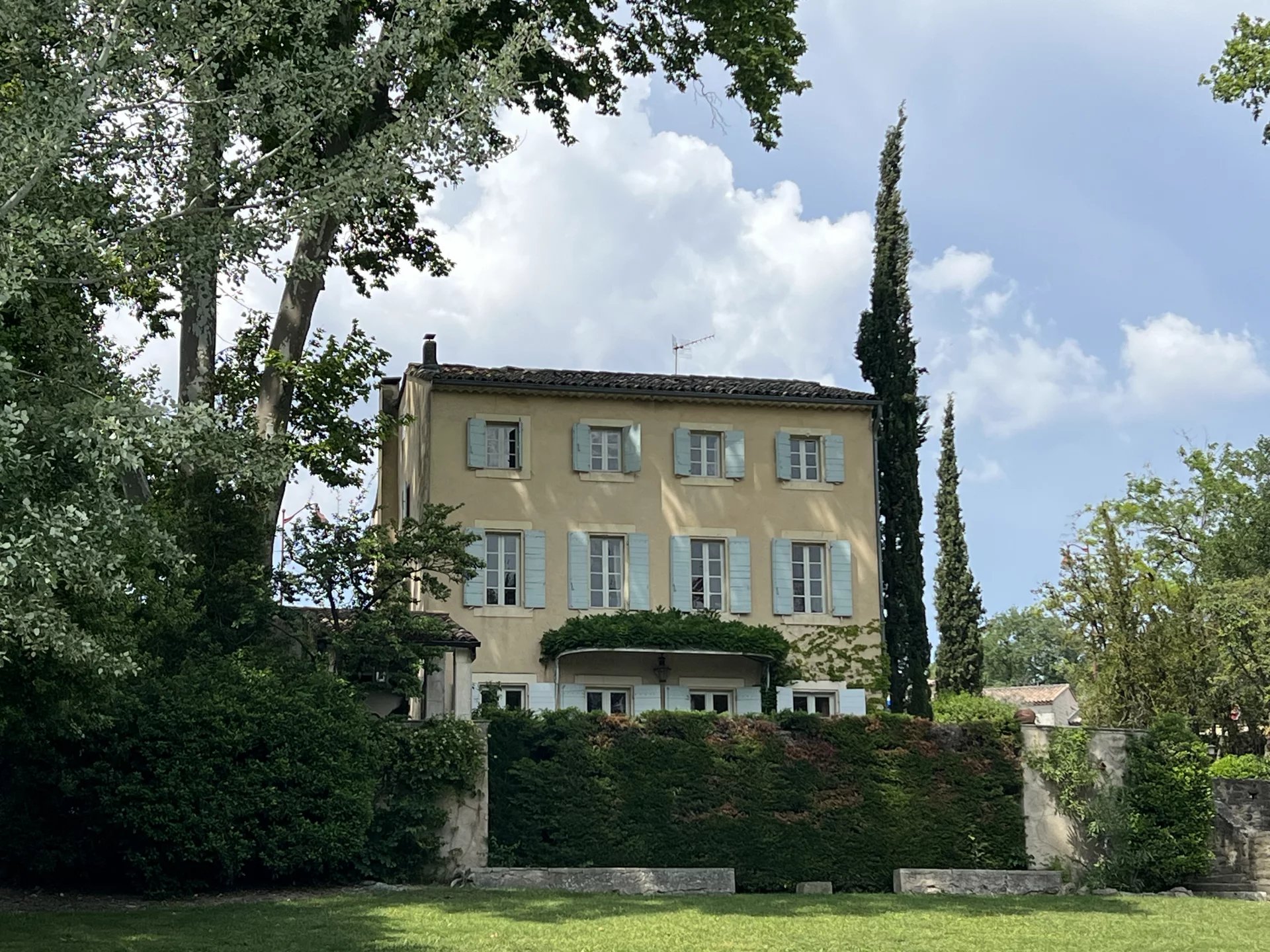 18th century Bastide with pool, outbuildings and 2Ha, Provence-Alpes-Côte d’Azur – France – BVI70764