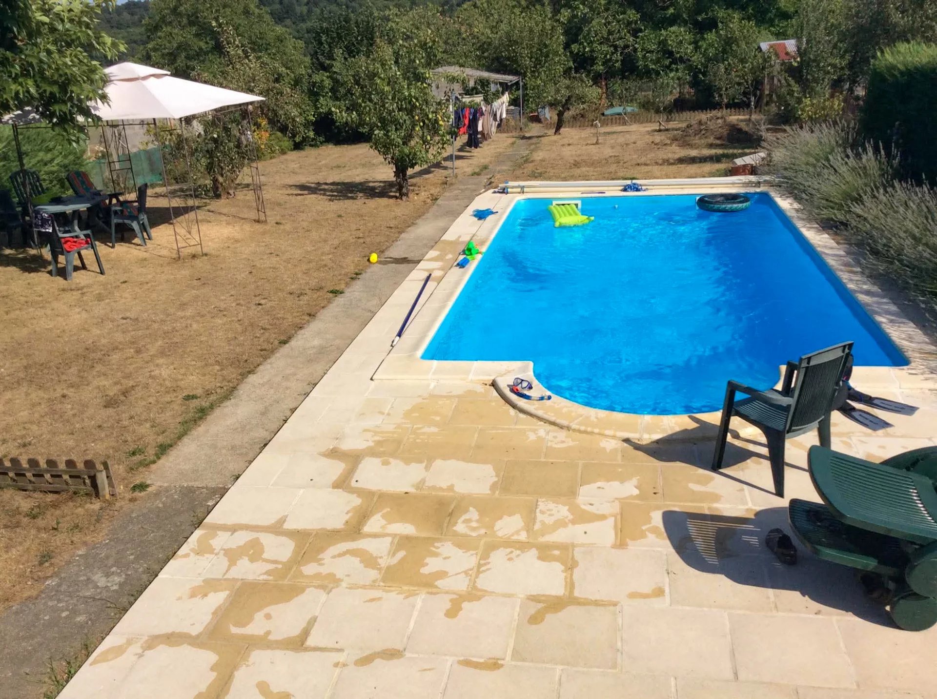 3 beds, 3 bath house with lovely swimming pool- edge of village location, Aquitaine – France – BVI82643