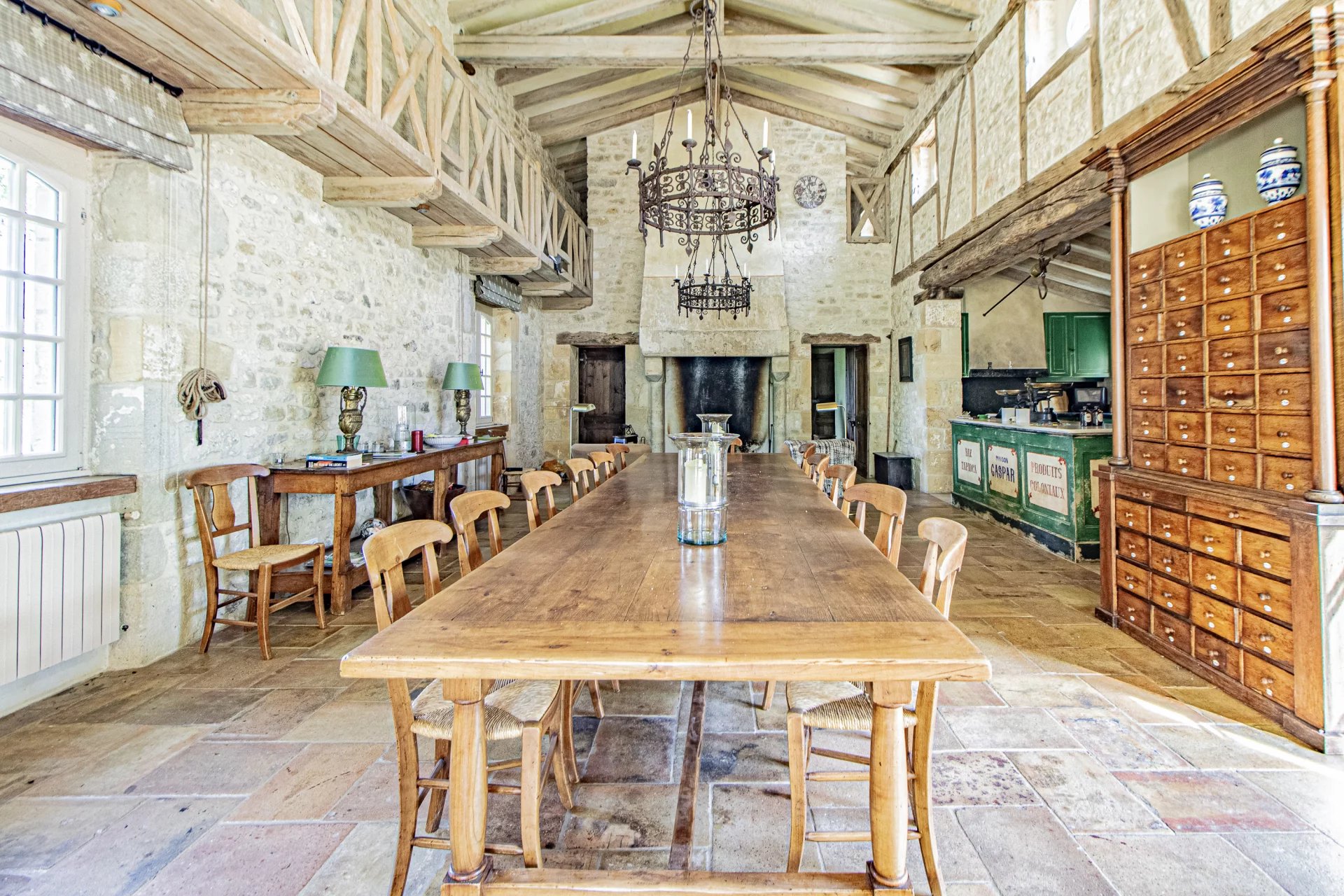 Beautiful estate with guest accommodation and swimming pools nestled in a unique environement, Aquitaine – France – BVI76604