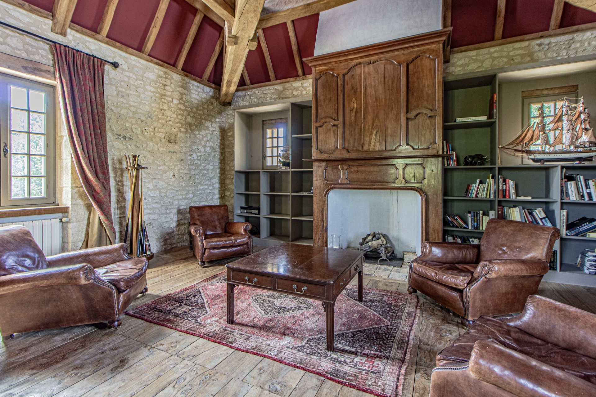 Beautiful estate with guest accommodation and swimming pools nestled in a unique environement, Aquitaine – France – BVI76604