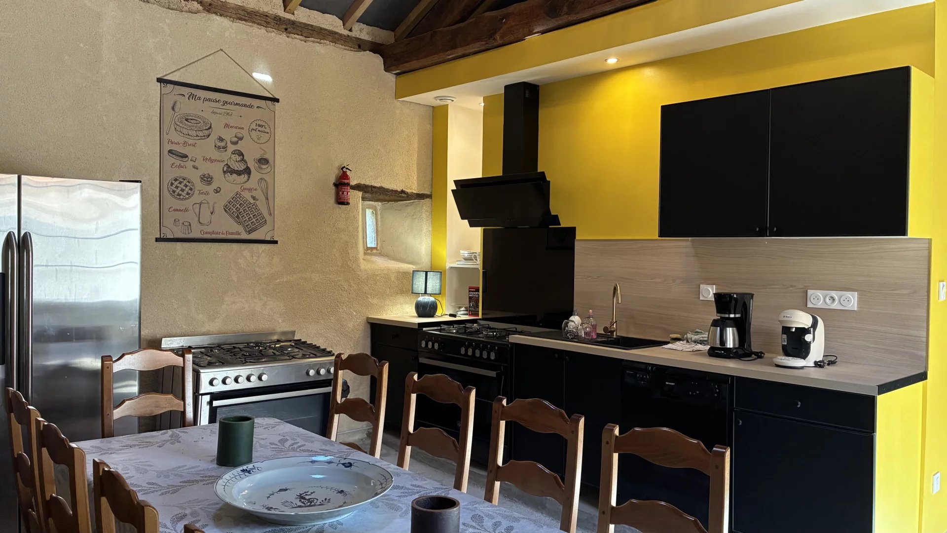 Large Country property with potential for wedding venues, Poitou-Charentes – France – BVI81850