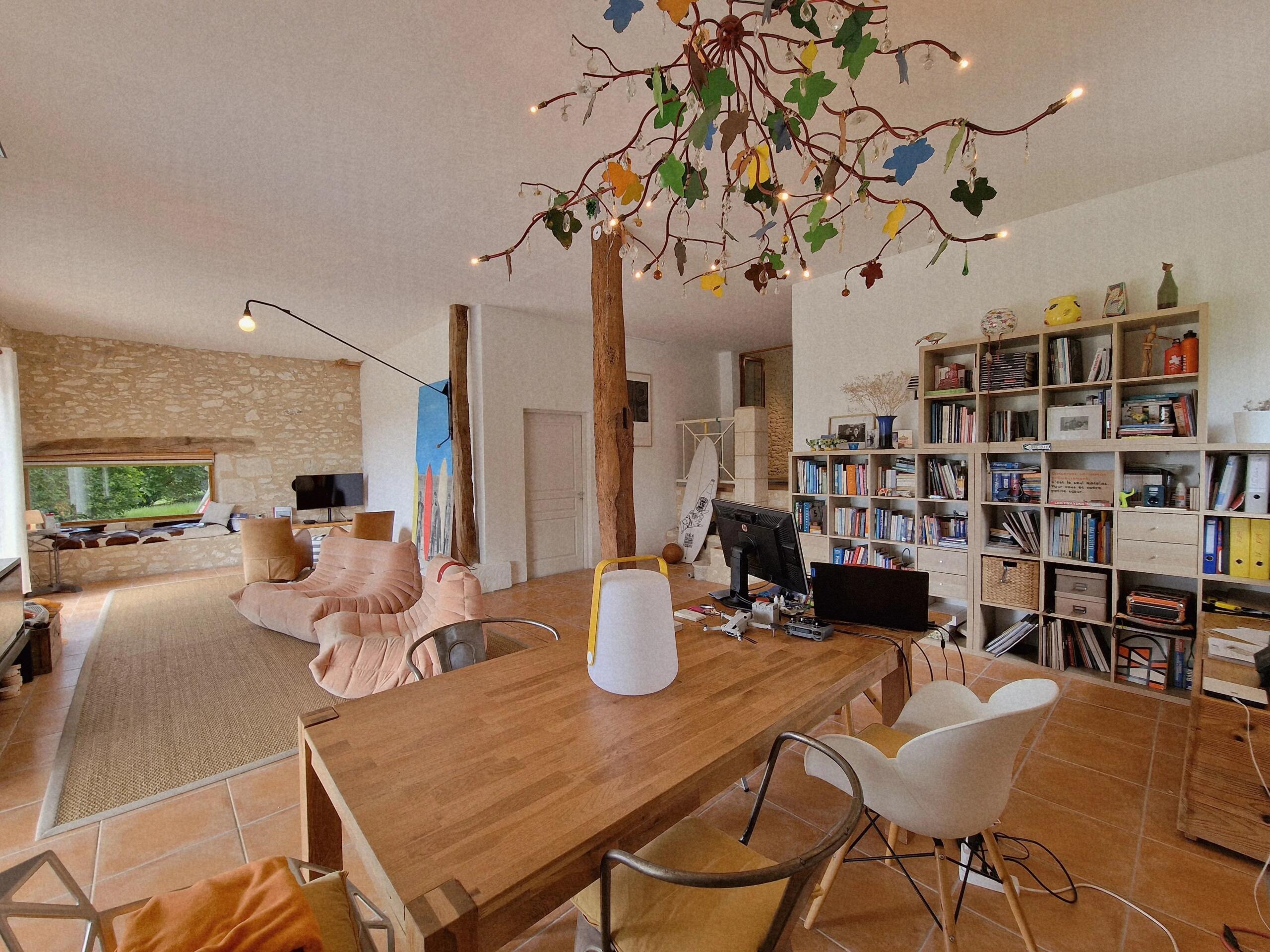 Beautifully located 3 bed stone house with extensive views, Aquitaine – France – BVI82440