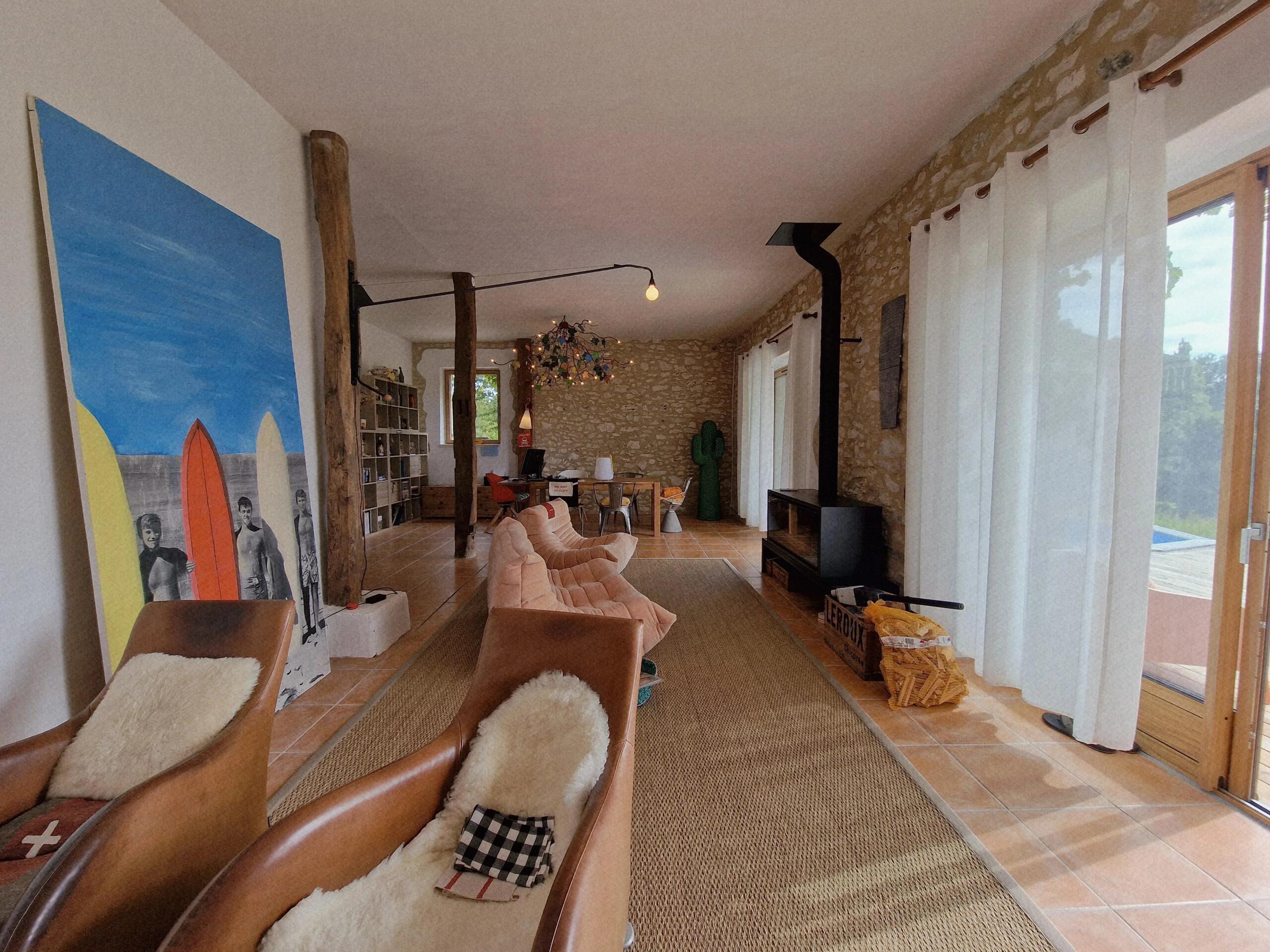 Beautifully located 3 bed stone house with extensive views, Aquitaine – France – BVI82440