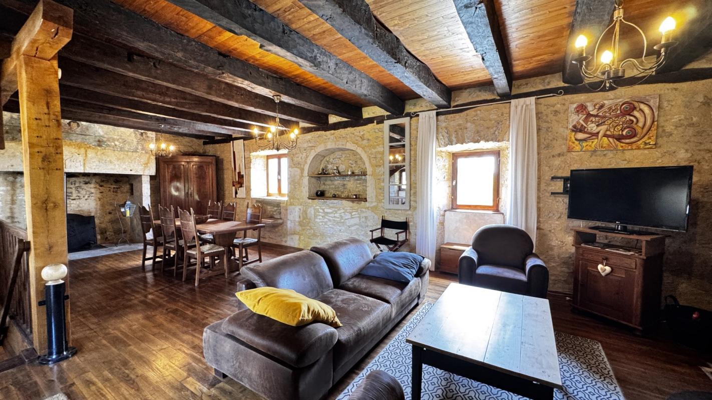 3 bedroom maison in Quissac, Lot, France