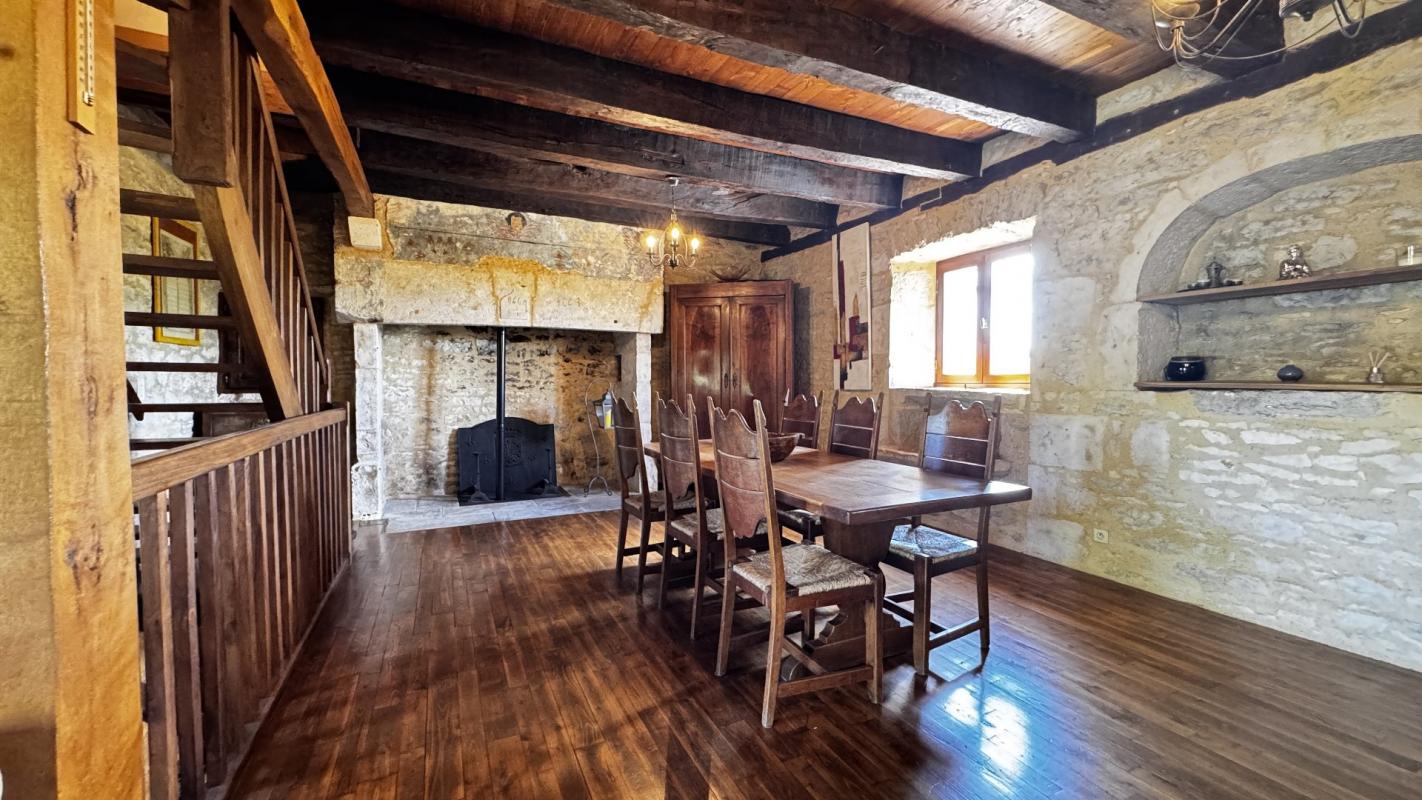 3 bedroom maison in Quissac, Lot, France