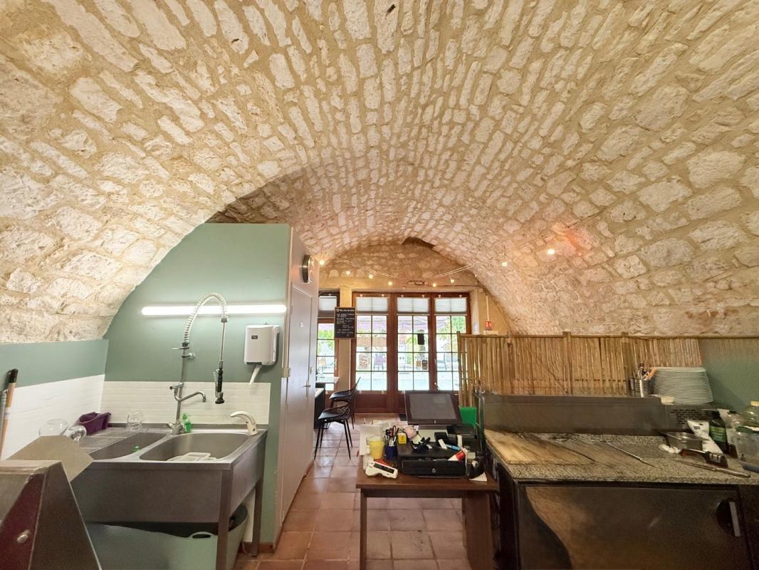 alimentation in Montcuq, Lot, France – B4F96AAD1C614846