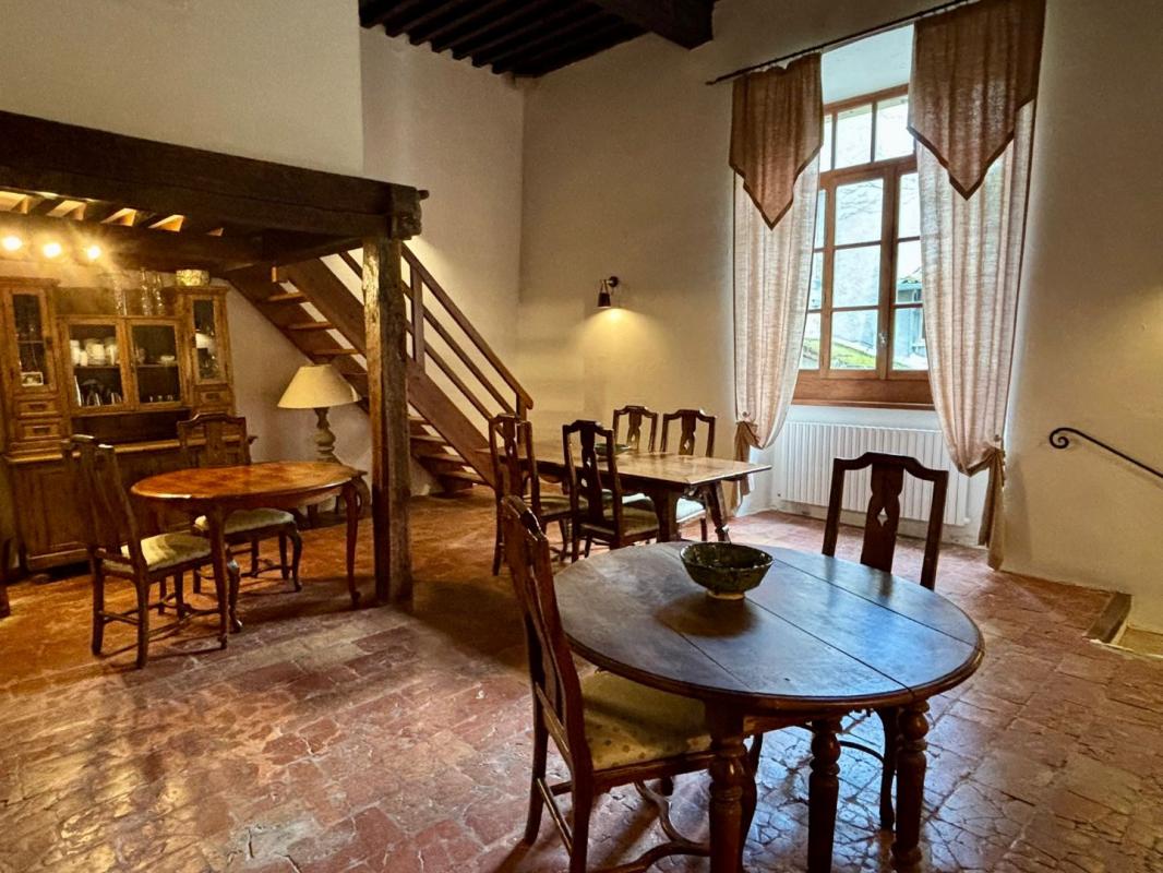 7 bedroom hotel particulier in Mirepoix, Ariège, France