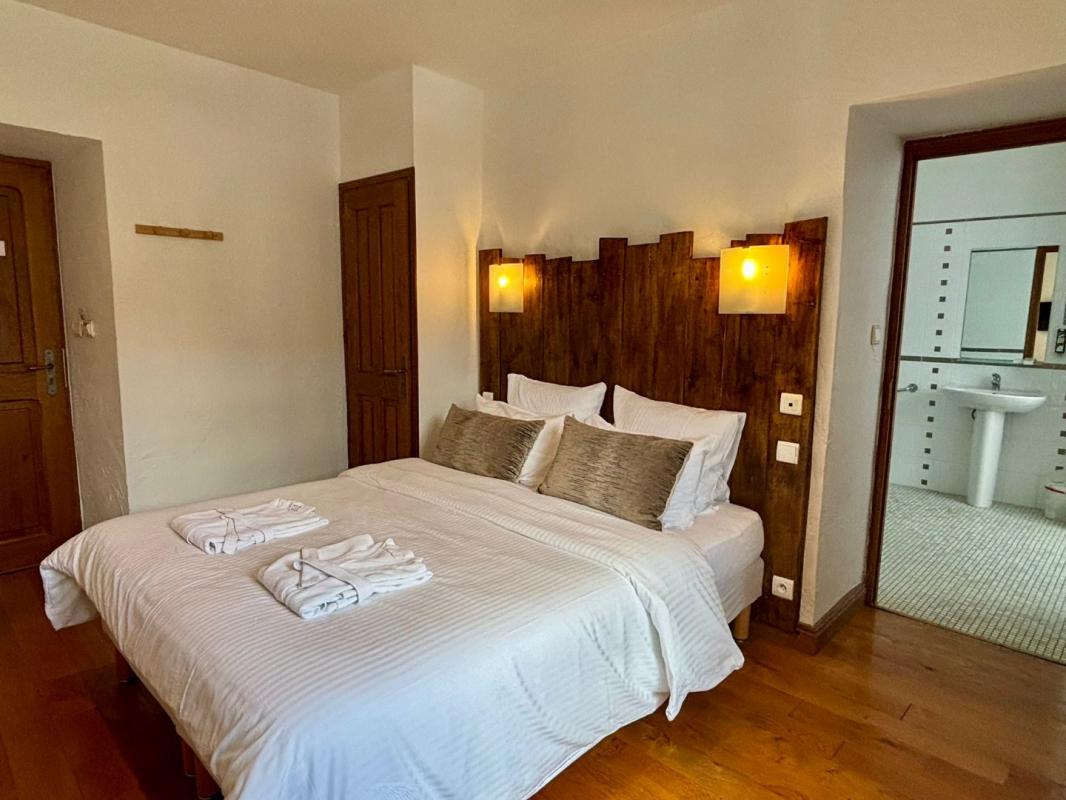 7 bedroom hotel particulier in Mirepoix, Ariège, France