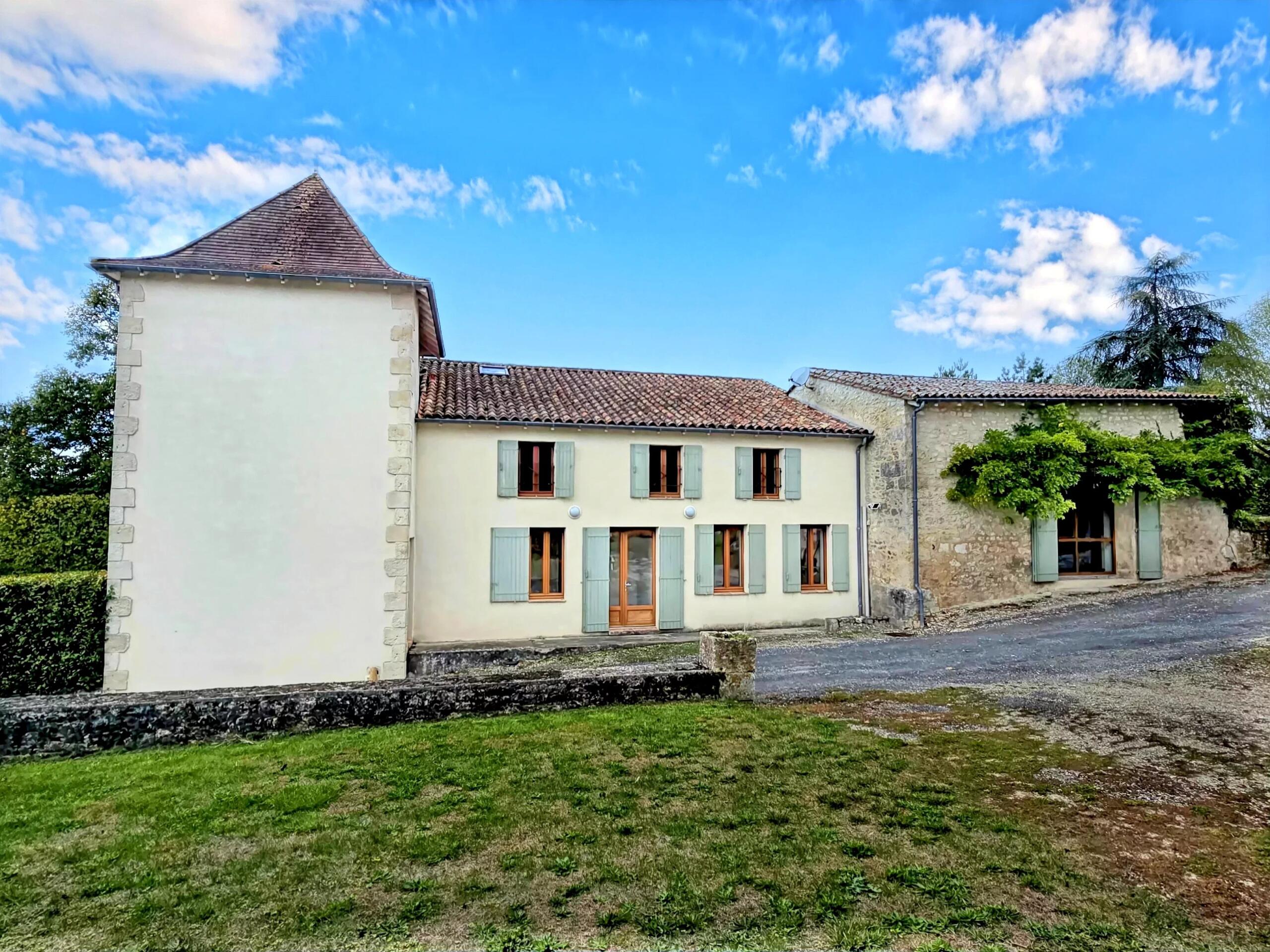 Charming Property with Outbuildings near Eymet and Bergerac, Aquitaine – France – BVI82258