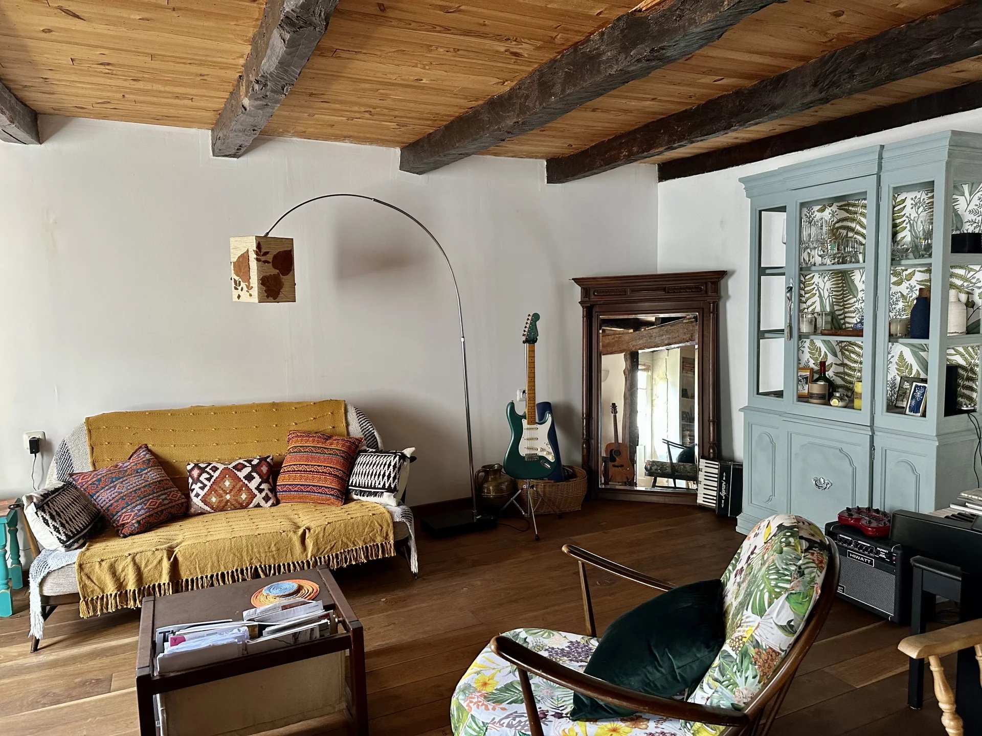 Charming renovated stable cottage, Poitou-Charentes – France – BVI82843