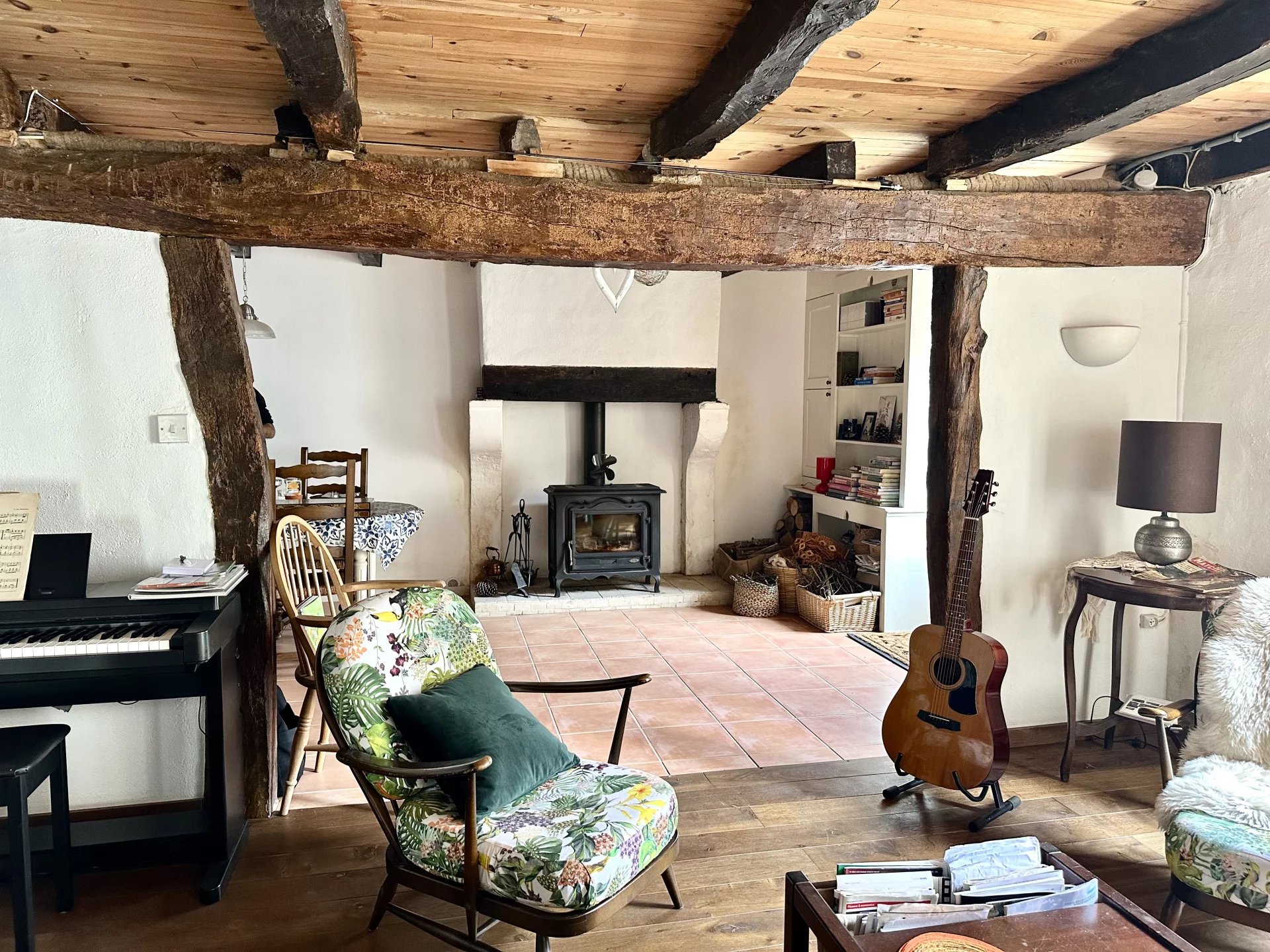 Charming renovated stable cottage, Poitou-Charentes – France – BVI82843