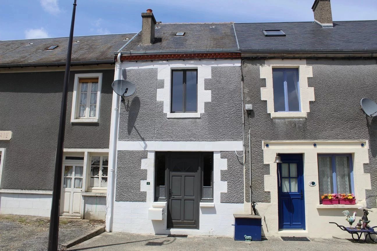 Stylish renovated village house, Limousin – France – BVI83086