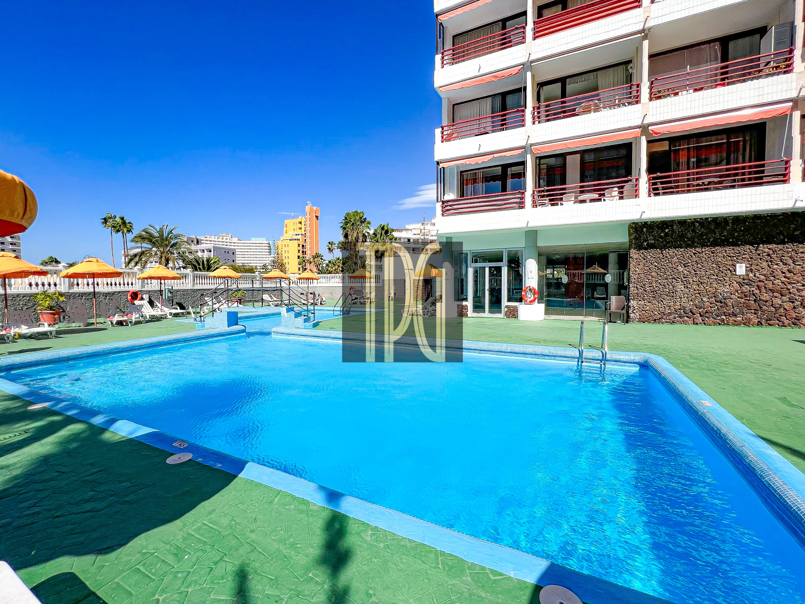 Cozy Studio Apartment For Sale in Olympia, Playa de Las Americas – ACD1873R