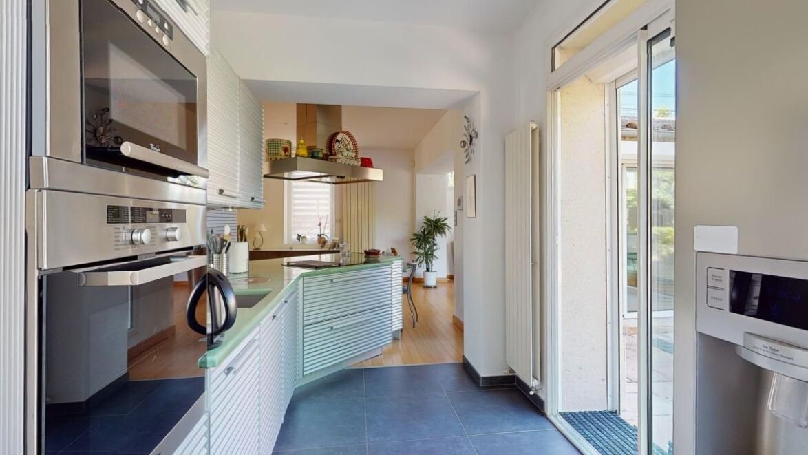 5 bedroom maison bourgeoise in Castelsarrasin, Tarn-et-Garonne, France – B5BC98F890704070