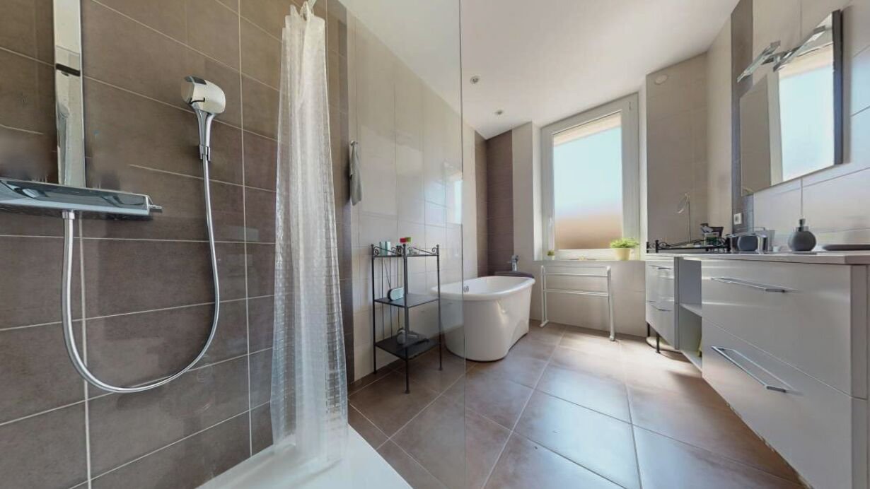 5 bedroom maison bourgeoise in Castelsarrasin, Tarn-et-Garonne, France – B5BC98F890704070