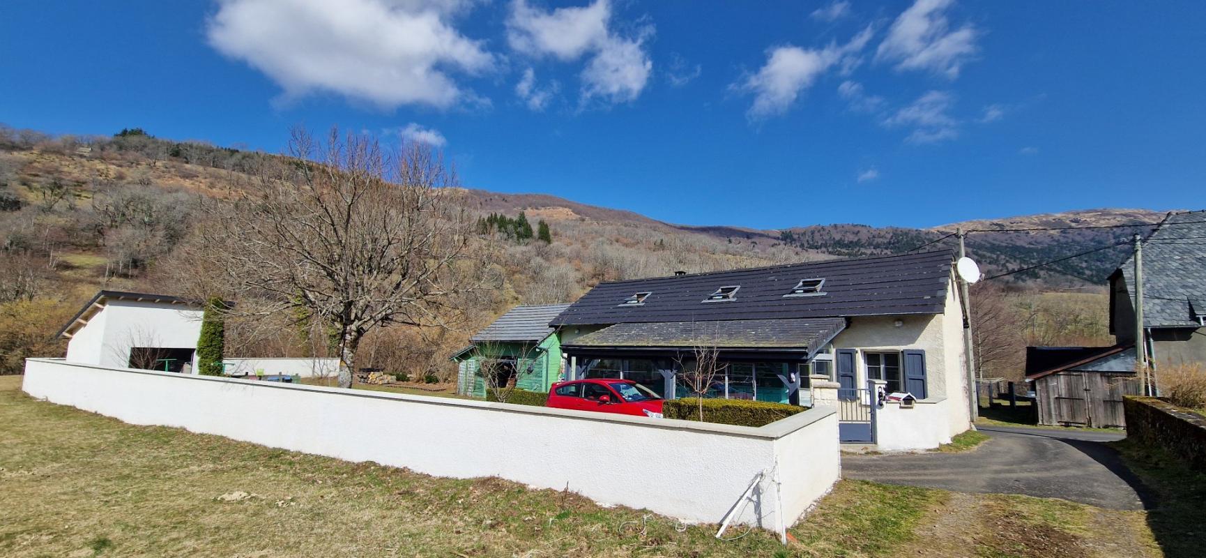 3 bedroom maison in Le Fau, Cantal, France – FAE1A8DB896B47C1