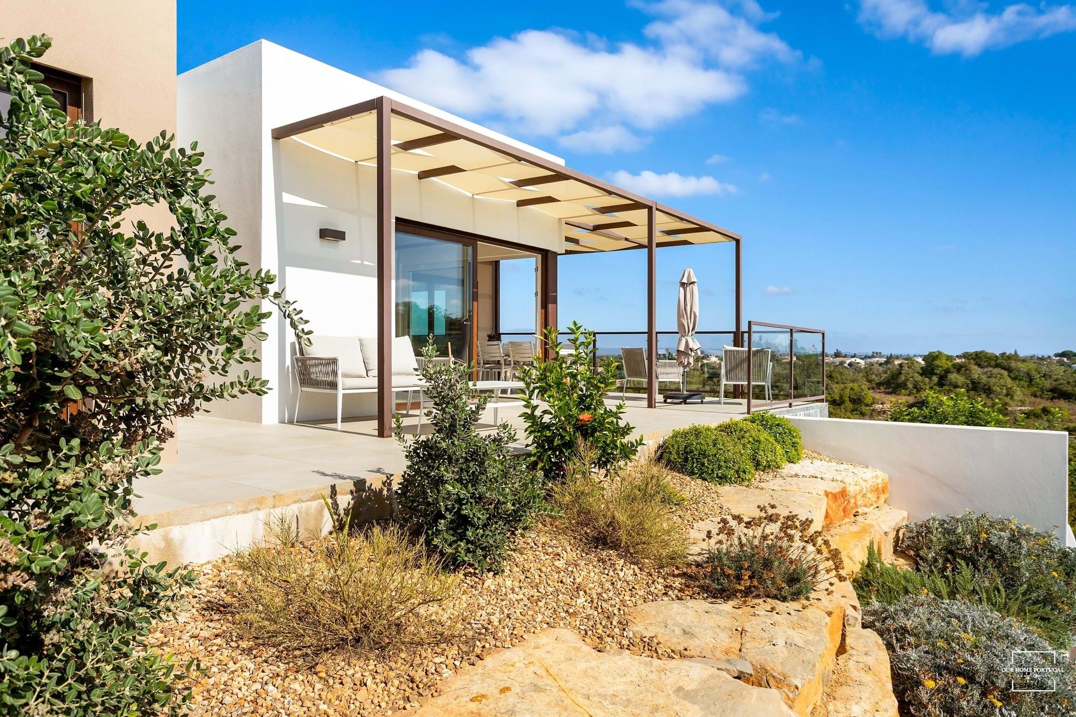 3 bedroom Villa in Estômbar E Parchal, Algarve, Portugal – OHP 001-527