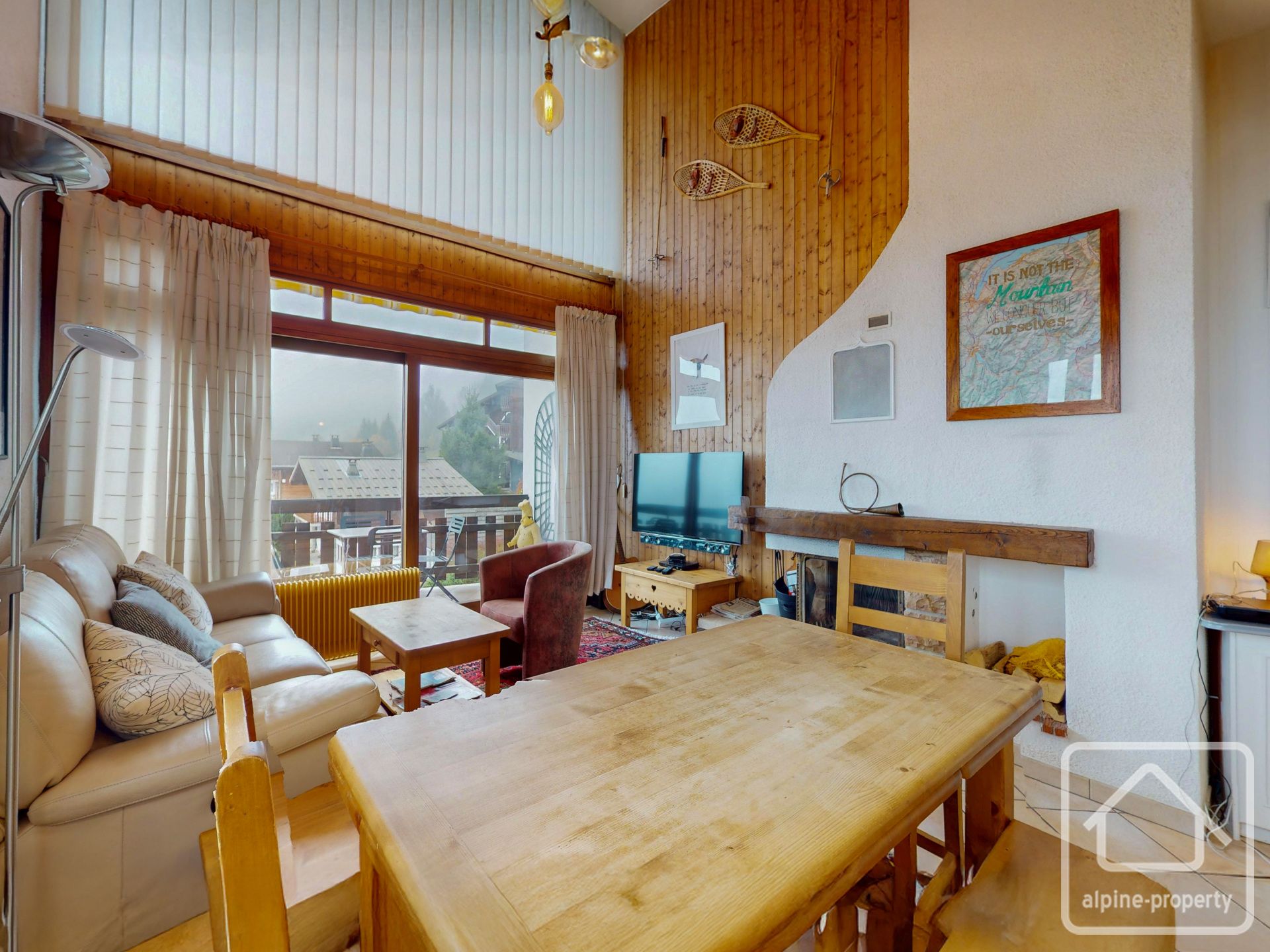 Central Apartment Close To The Ski Slopes, 3 Bedrooms, 2 Bathrooms, Balcony, Terrace, Cellar And Garage. – APPTLEPLENEY
