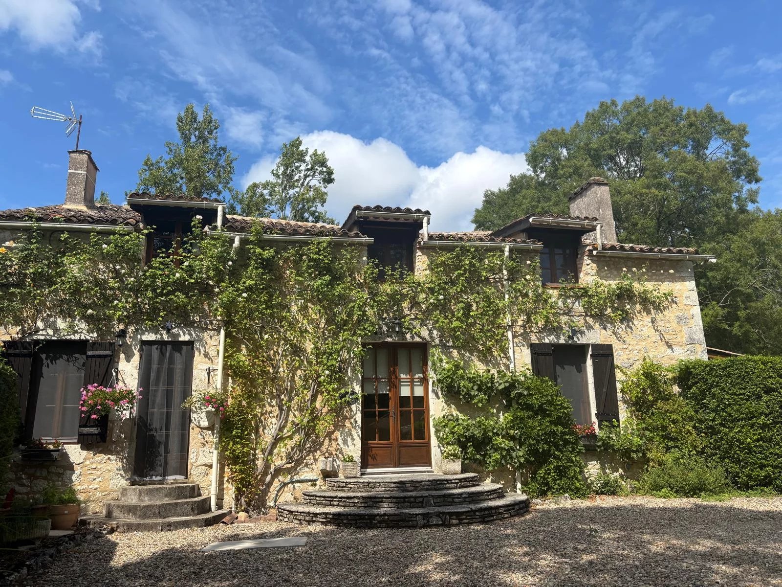 Character stone property with 2 maison d’amis close to Eymet and Bergerac, Aquitaine – France – BVI78770