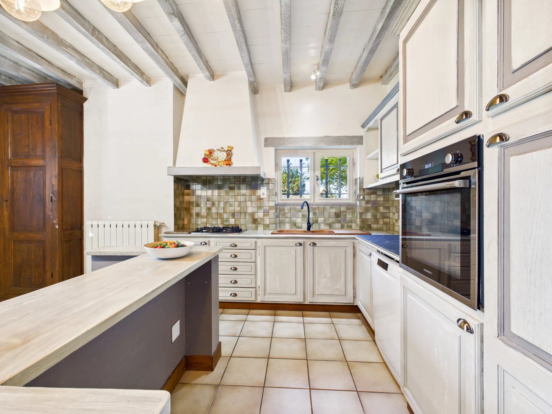 Charming house with swimming pool and a view close to Penne d’Agenais, Aquitaine – France – BVI82701