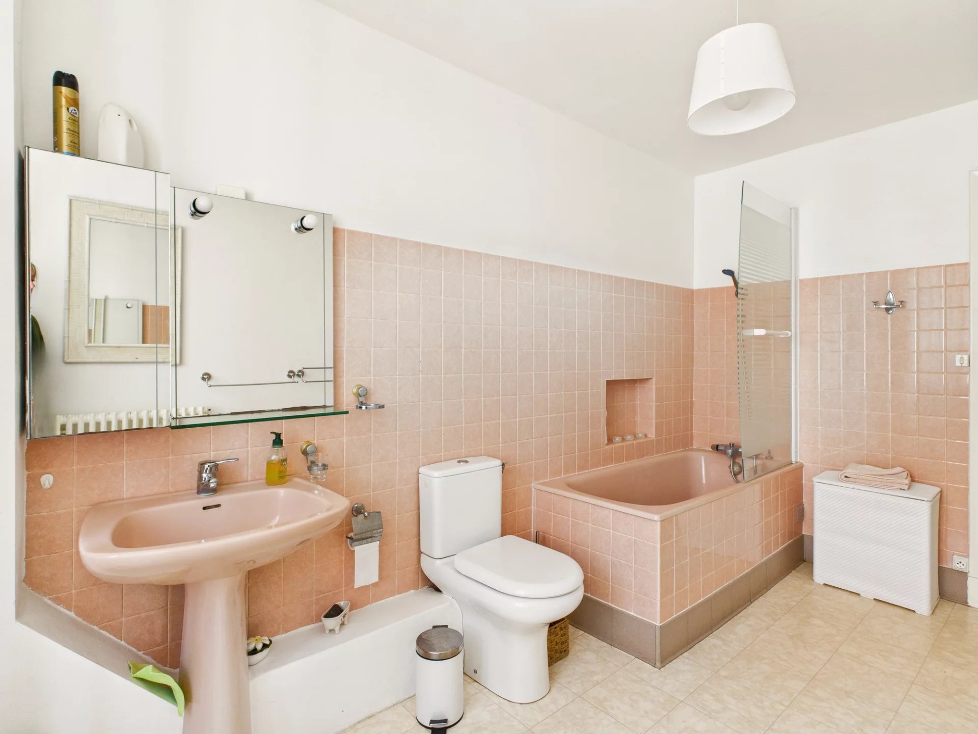 Charming Village Home in Monflanquin, Aquitaine – France – BVI83076