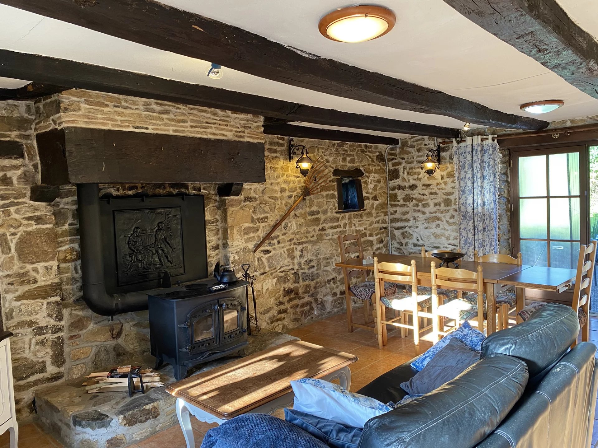 Two houses in a lovely hamlet of Bussière Poitevine with income potential, Limousin – France – BVI82392