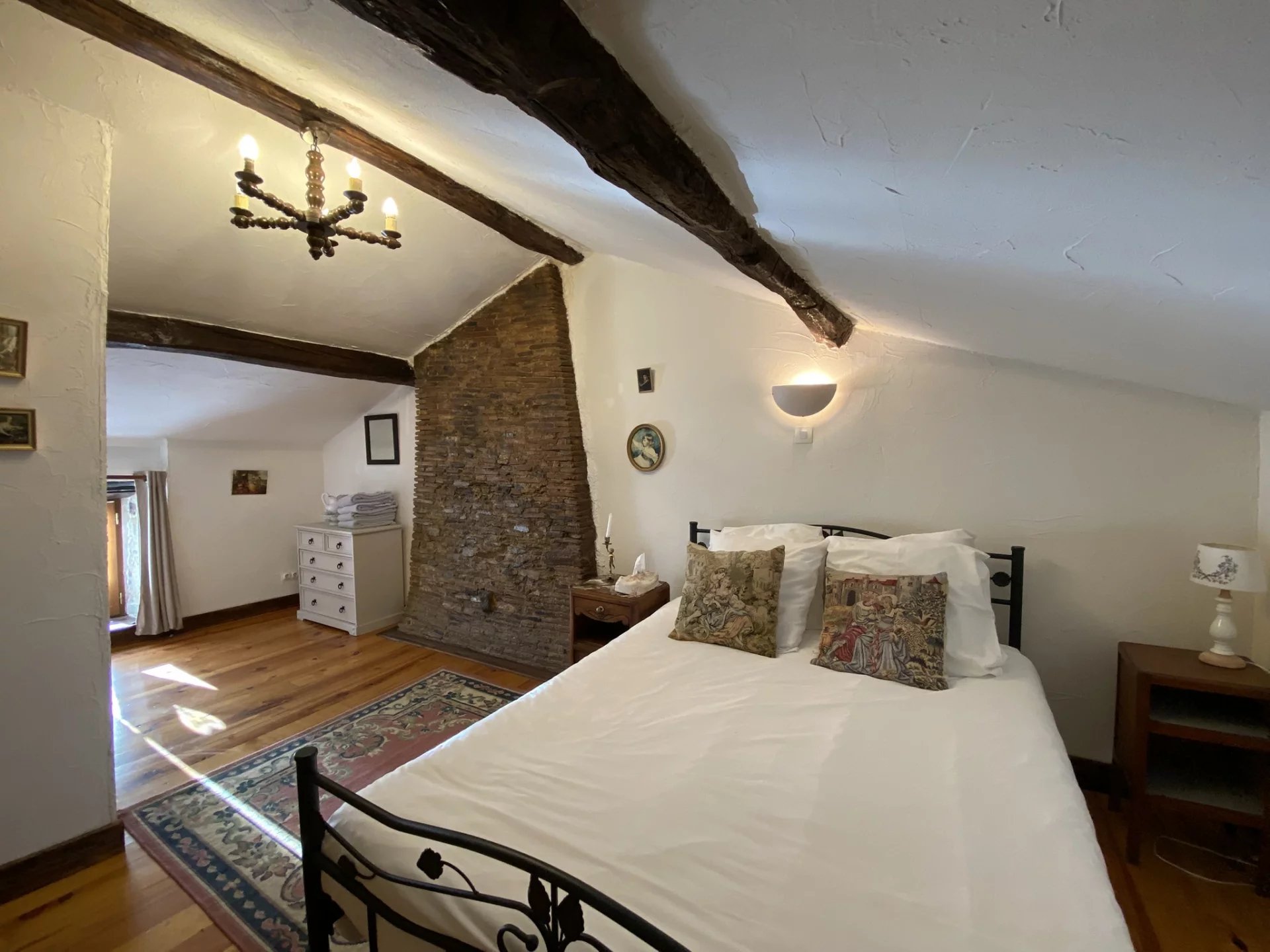 Two houses in a lovely hamlet of Bussière Poitevine with income potential, Limousin – France – BVI82392