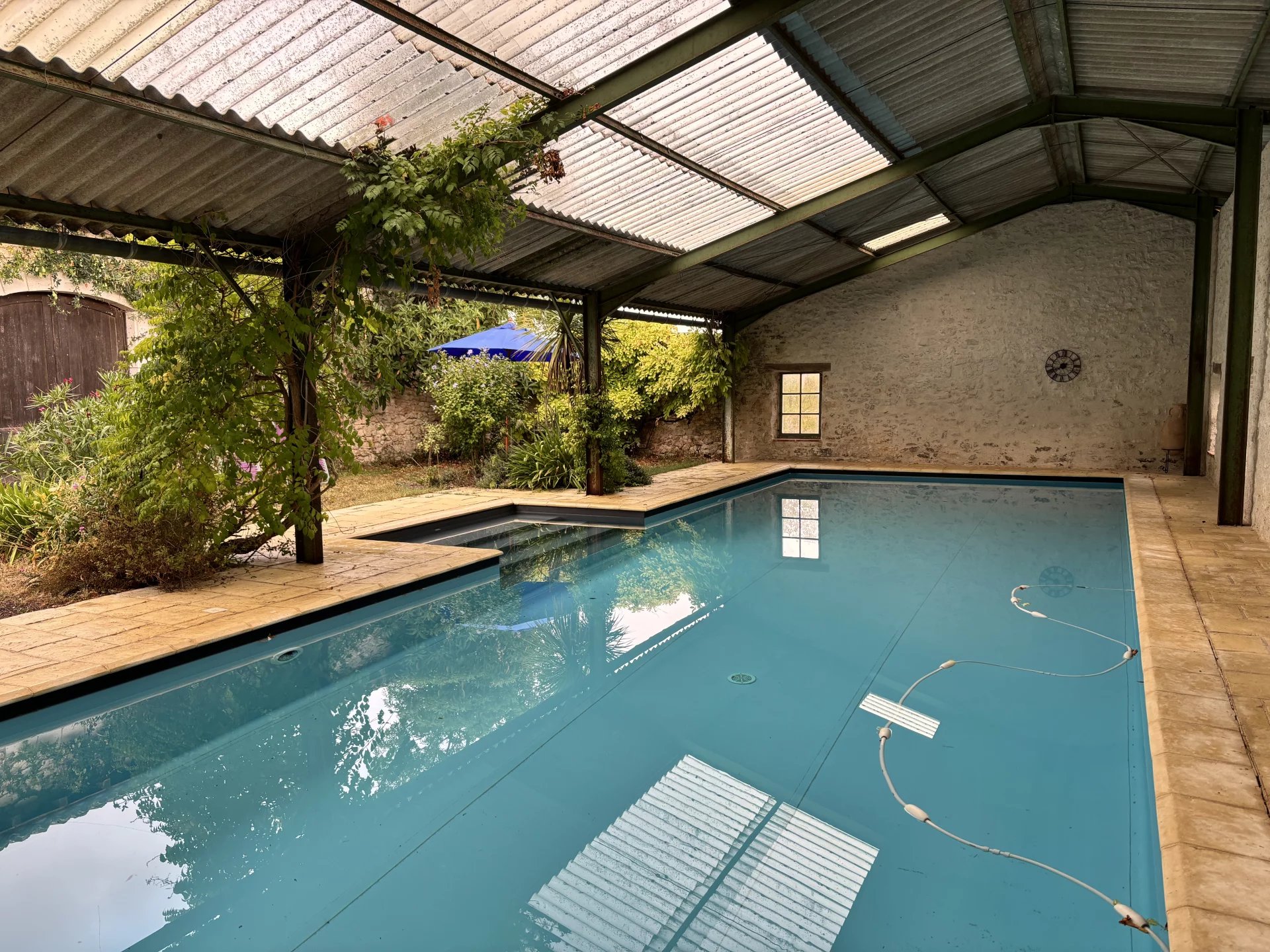 Charming stone fermette in tranquillity, Midi-Pyrénées – France – BVI82562
