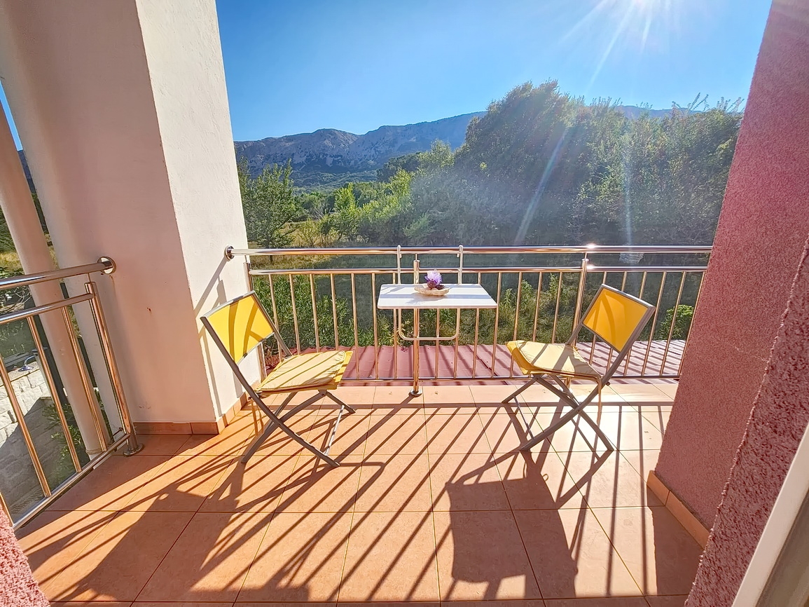 2 bedroom apartment in Baška, Croatia – 103515