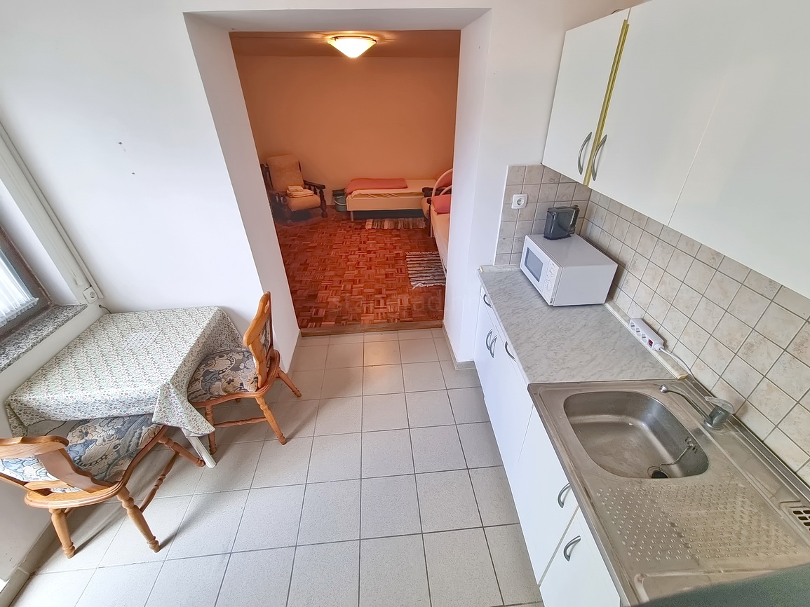 1 bedroom apartment in Crikvenica, Croatia – 103513