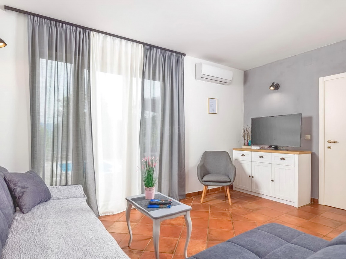 2 bedroom villa in Dobrinj, Croatia – 103510