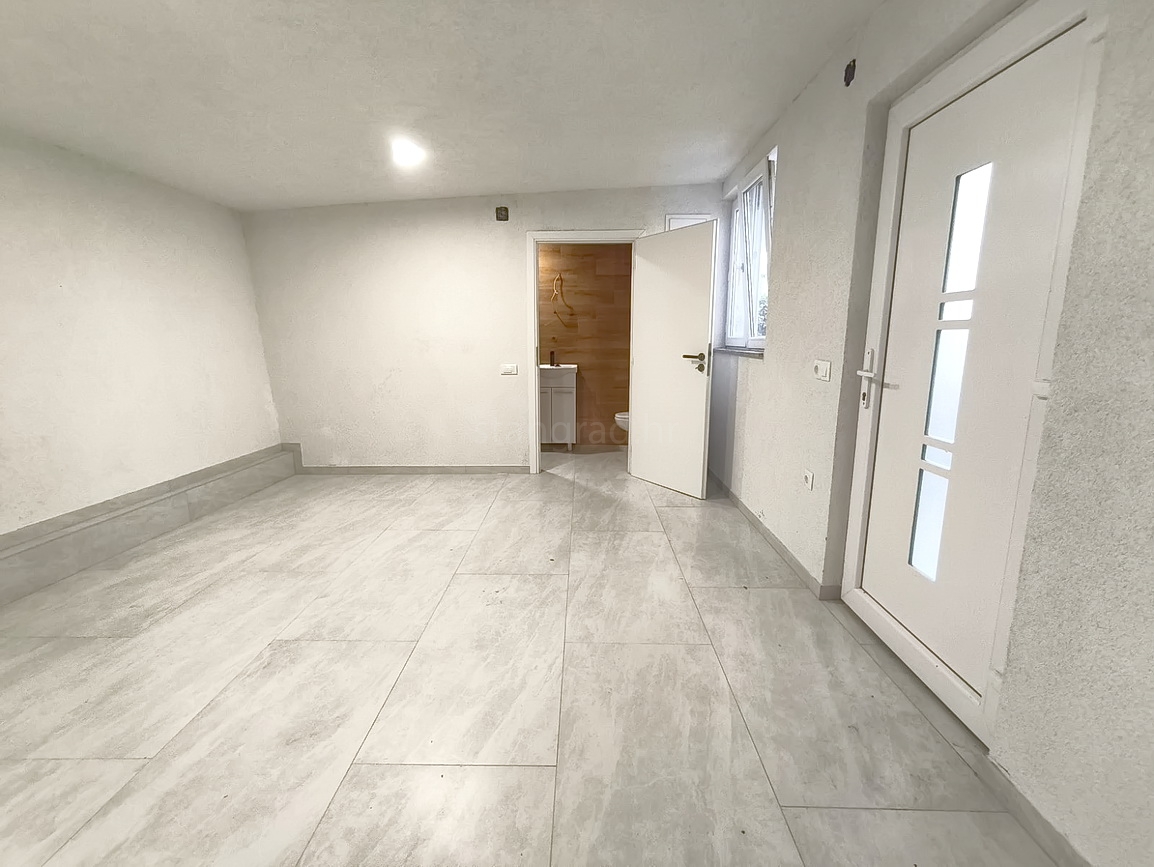 1 bedroom apartment in Crikvenica, Croatia – 103508