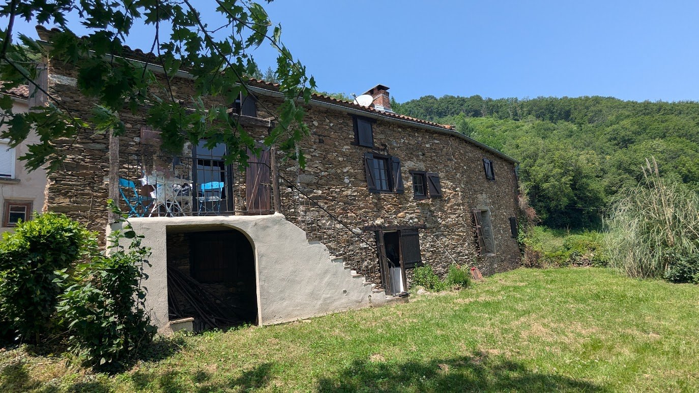4 bedroom maison en pierres in Serenac, Tarn, France
