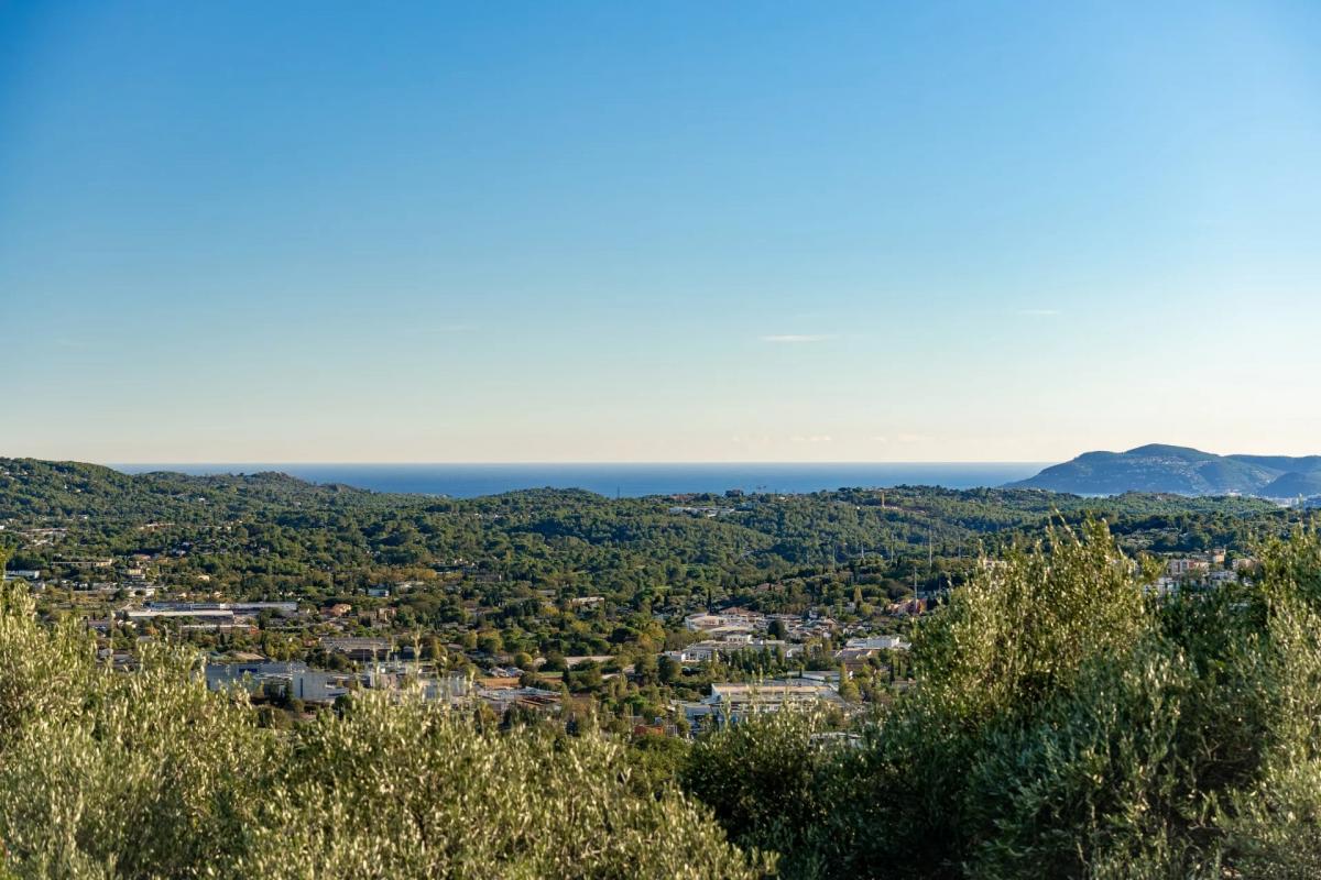 4 bedroom maison in Grasse, Alpes-Maritimes, France – 12030384440