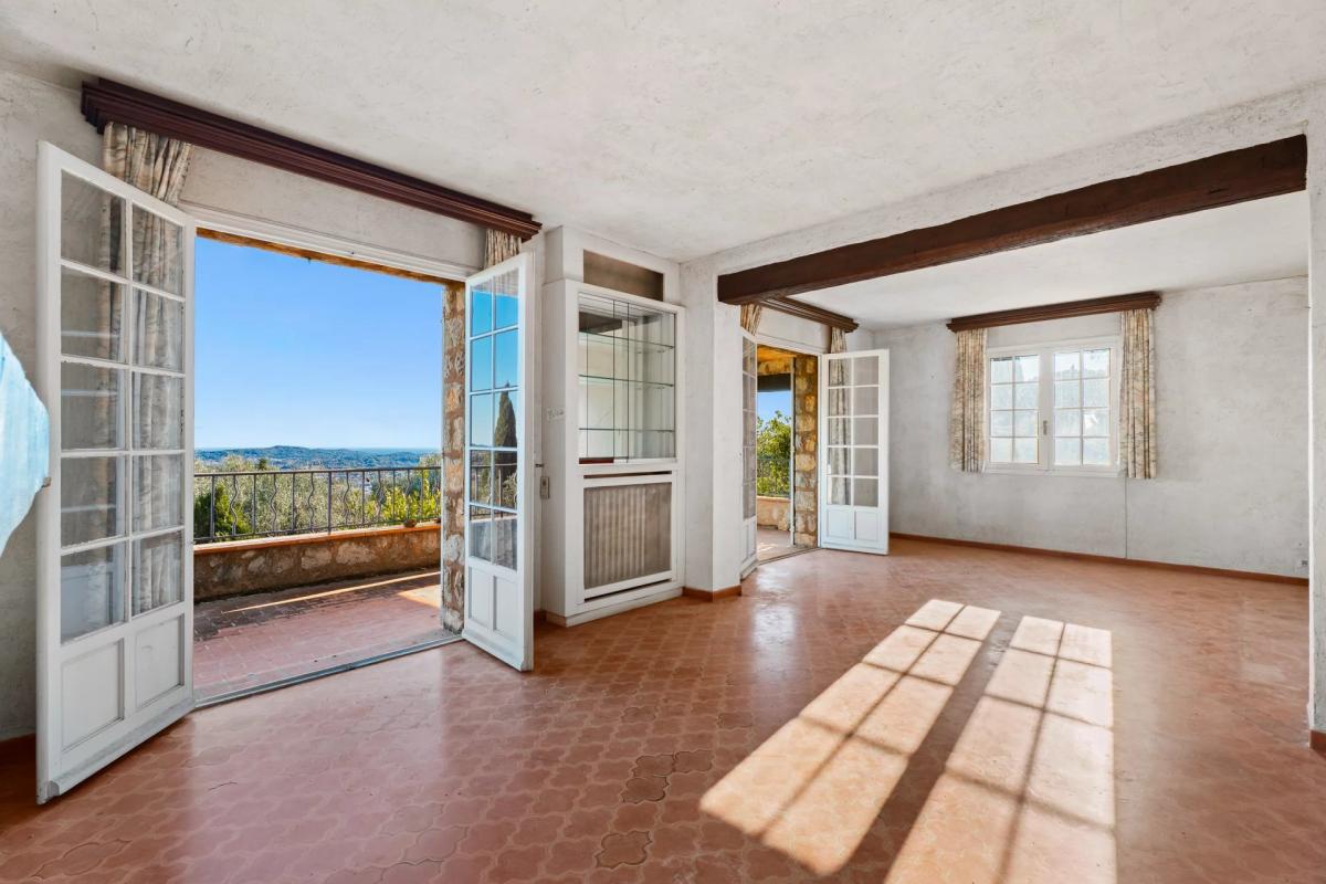 4 bedroom maison in Grasse, Alpes-Maritimes, France – 12030384440