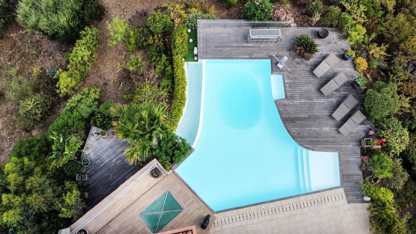 6 bedroom t6 et plus in Porto Vecchio, Corse-du-Sud, France