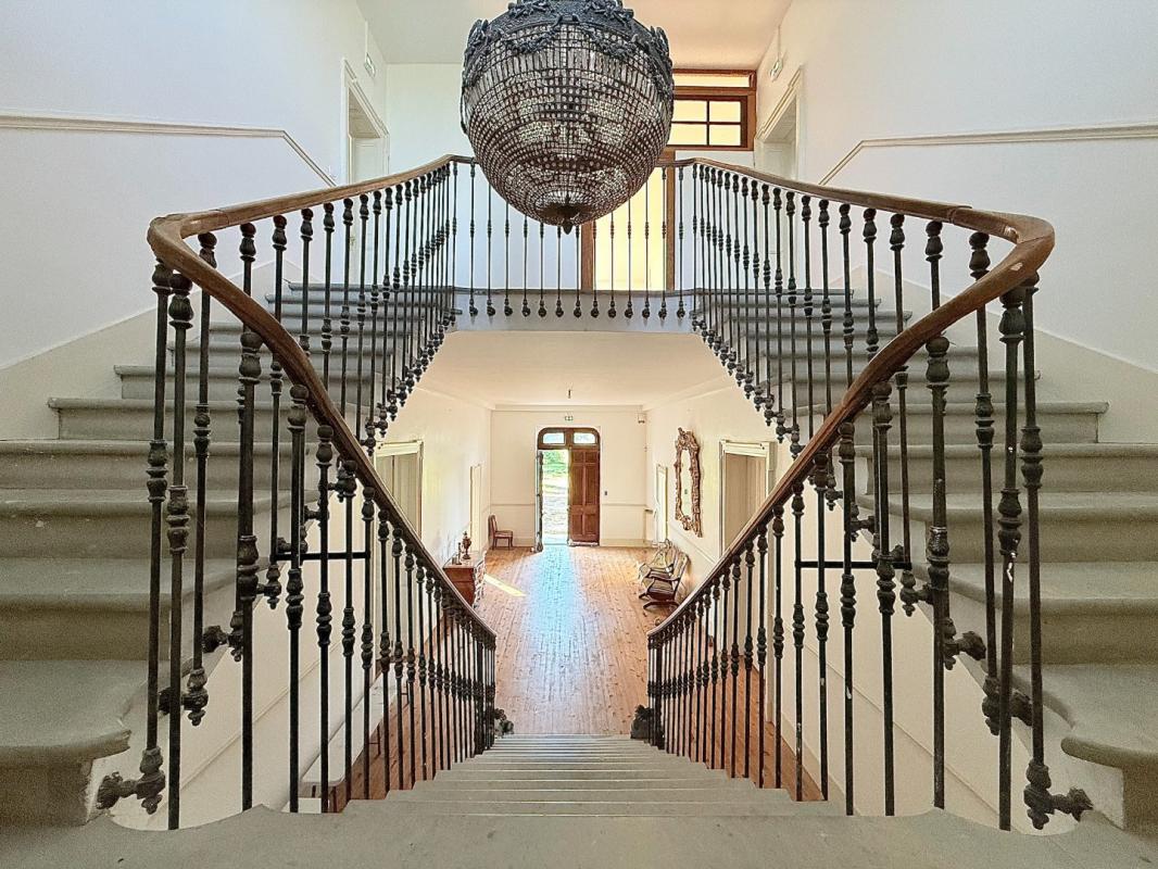 5 bedroom manoir in Castelsarrasin, Tarn-et-Garonne, France – 3AD202C0CA894F18