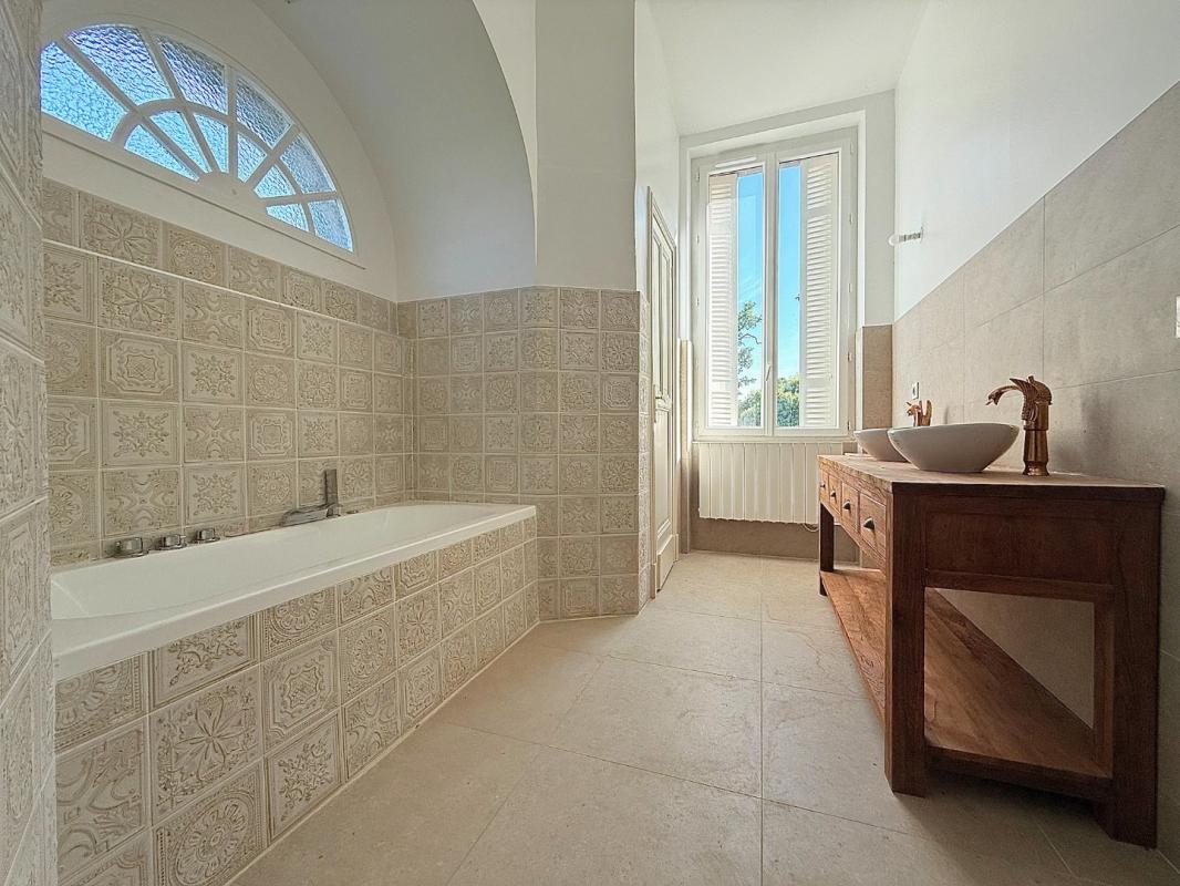 5 bedroom manoir in Castelsarrasin, Tarn-et-Garonne, France – 3AD202C0CA894F18