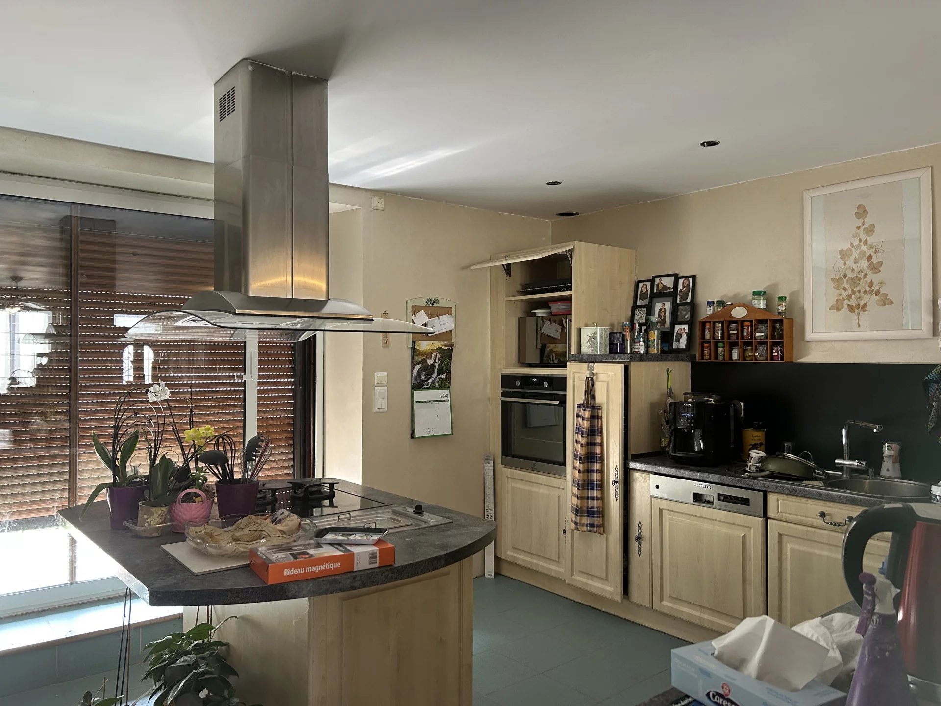 Renovated village house with attached shop and apartment, Limousin – France – BVI82194