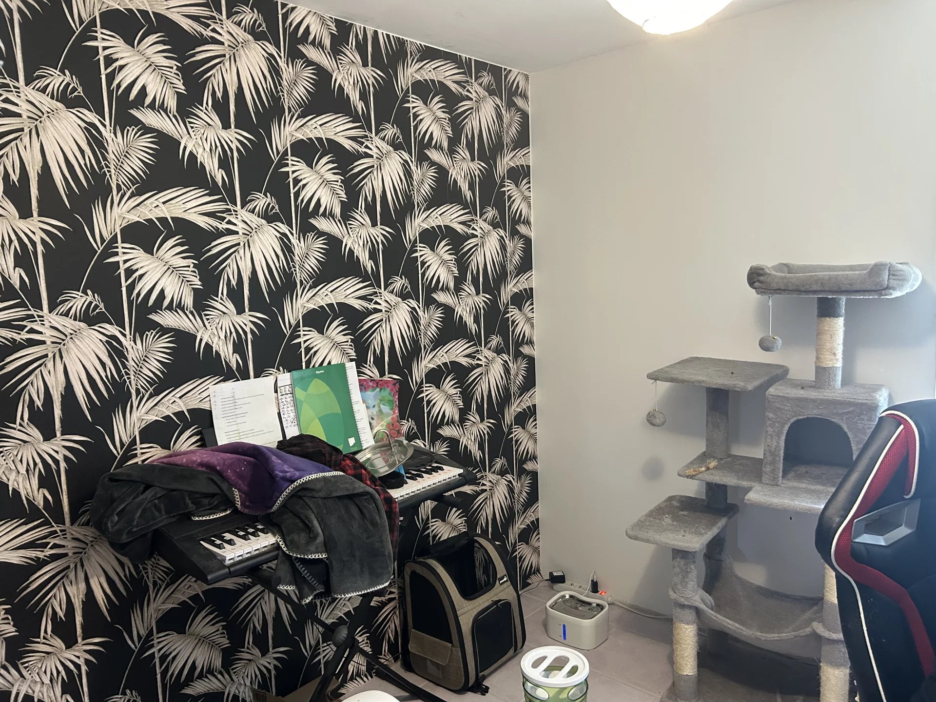 Renovated village house with attached shop and apartment, Limousin – France – BVI82194