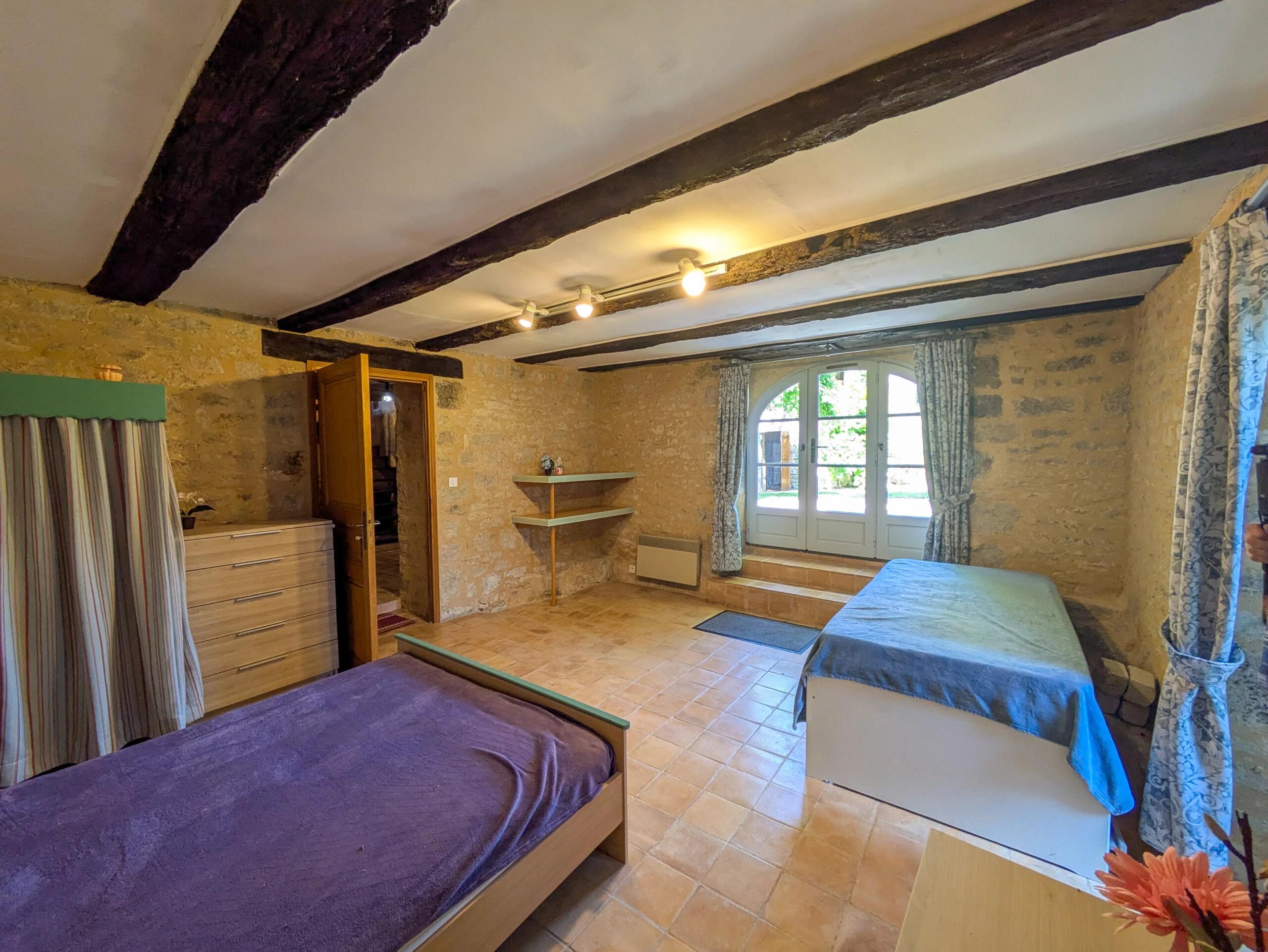 Chocolate box pretty stone cottage with guest accommodation., Midi-Pyrénées – France – BVI79361