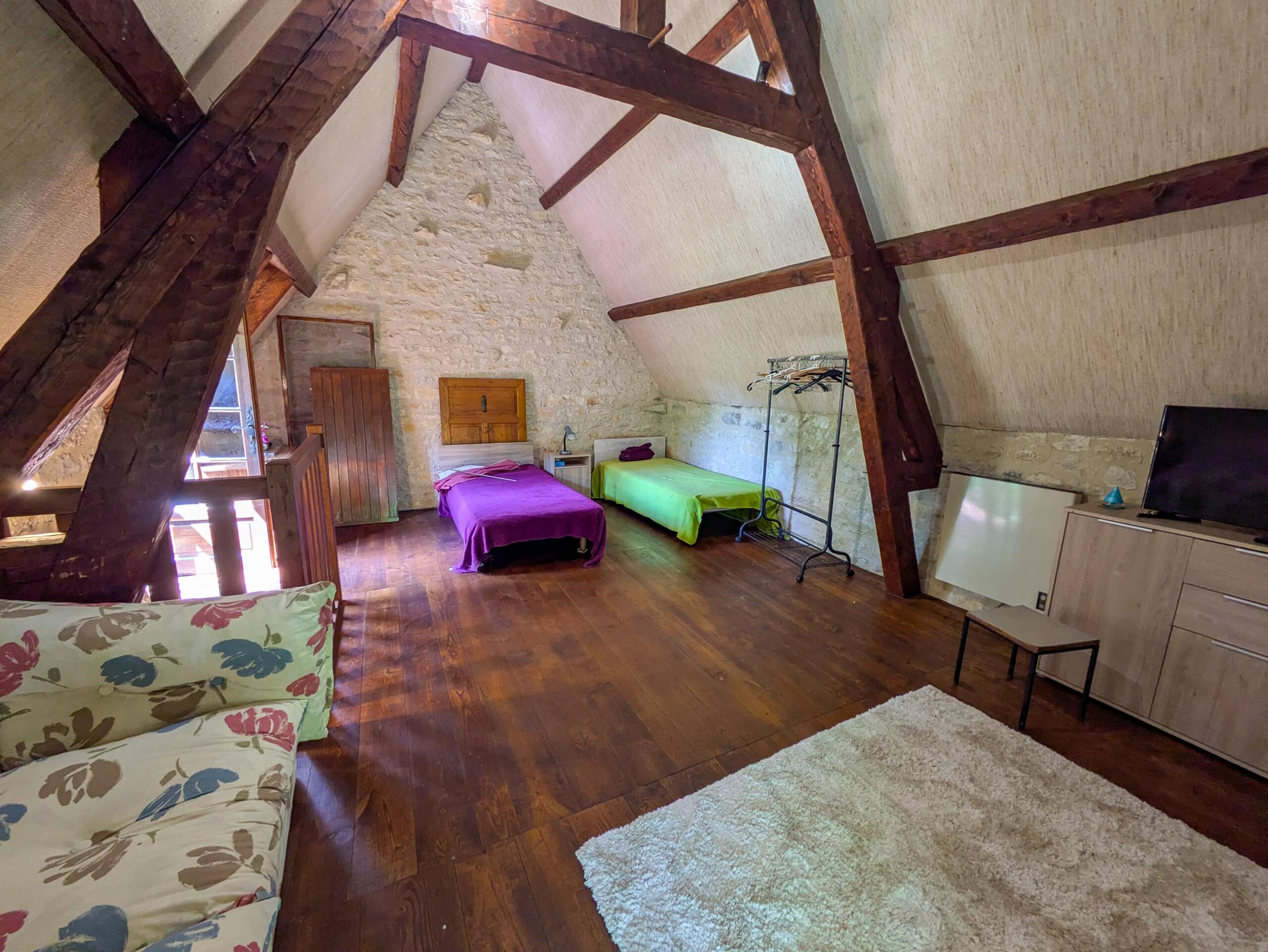 Chocolate box pretty stone cottage with guest accommodation., Midi-Pyrénées – France – BVI79361