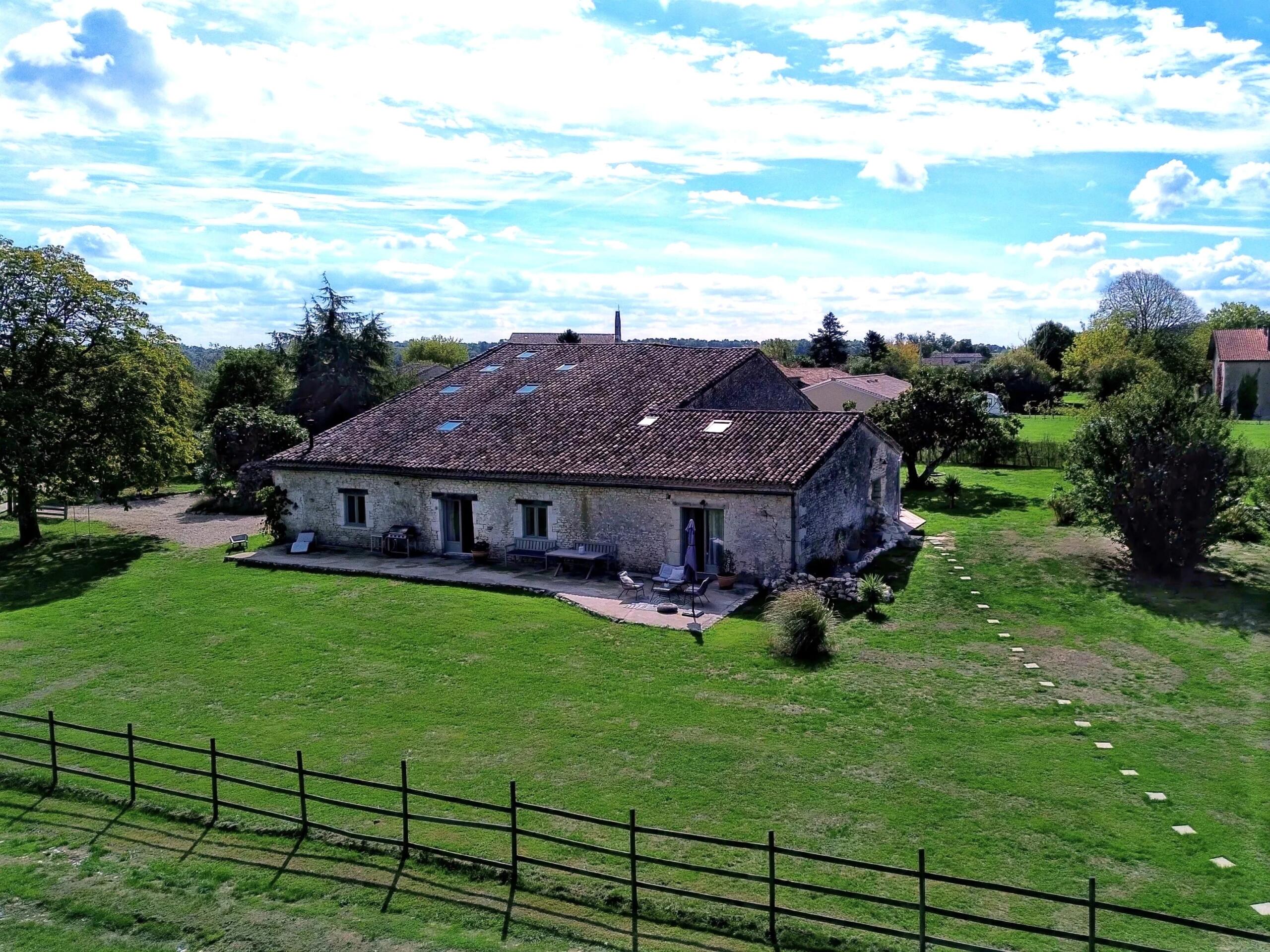 Charming Stone Farmhouse with 3 Gîtes, Pool & Barn – Near Eymet, Aquitaine – France – BVI82959