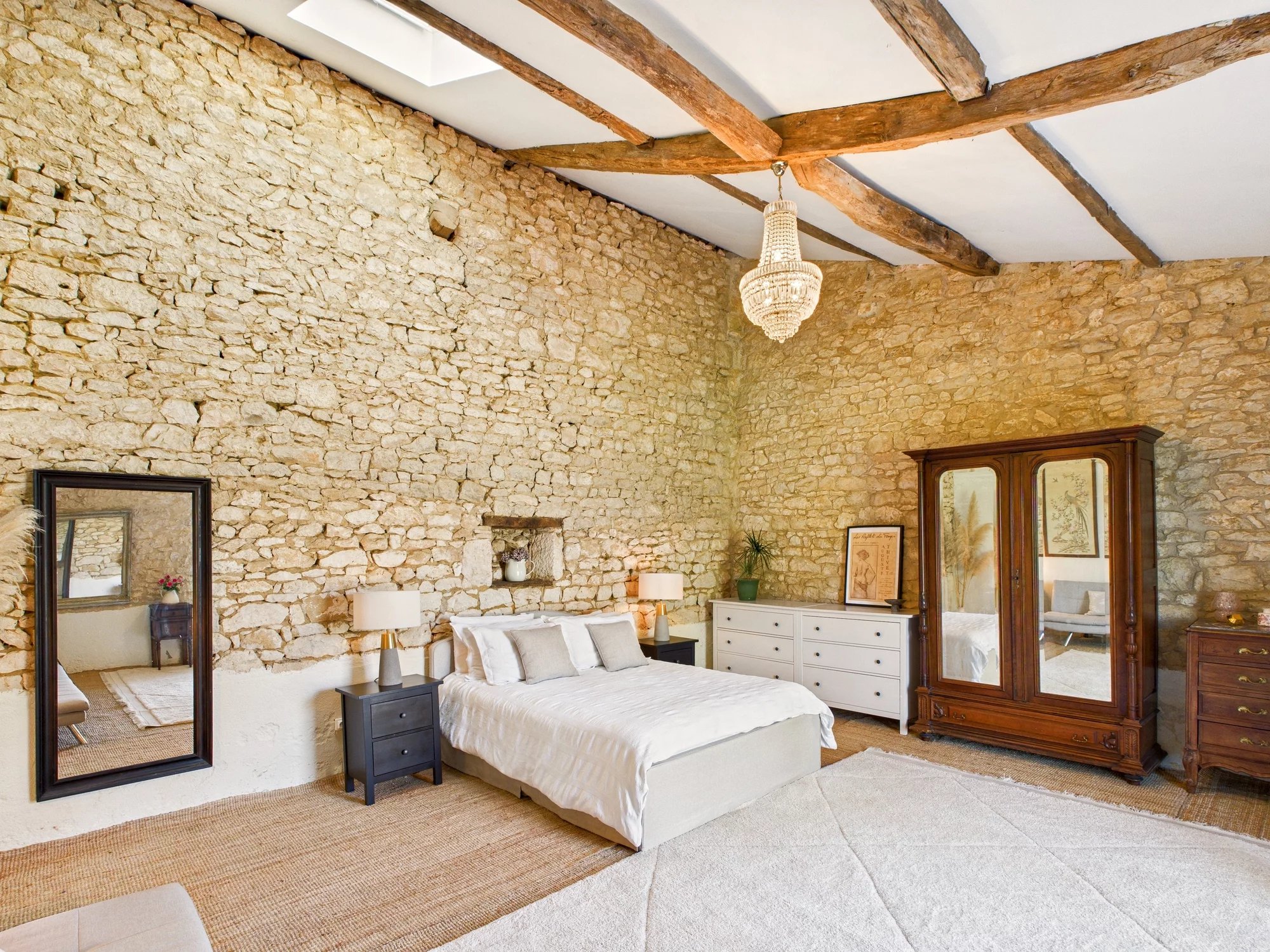 Charming Stone Farmhouse with 3 Gîtes, Pool & Barn – Near Eymet, Aquitaine – France – BVI82959