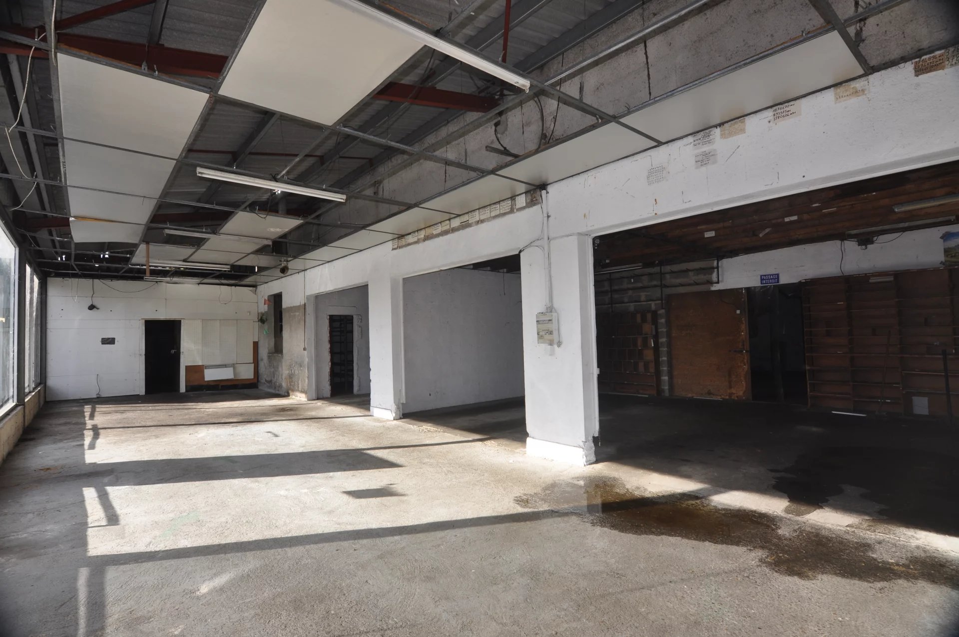 Professional complex: Stores – offices – workshops – hangars, Aquitaine – France – BVI83320