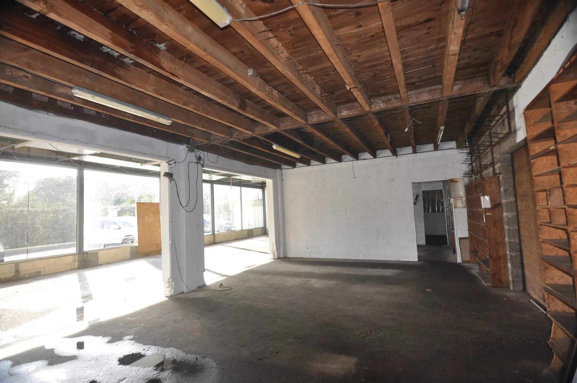 Professional complex: Stores – offices – workshops – hangars, Aquitaine – France – BVI83320